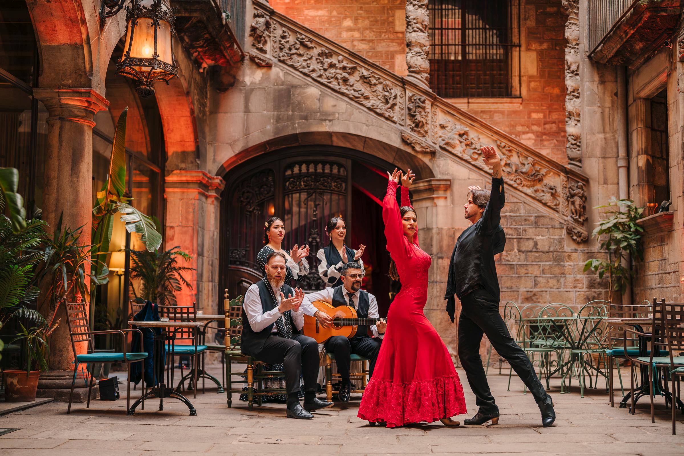 Flamenco Performance at Palau Dalmases