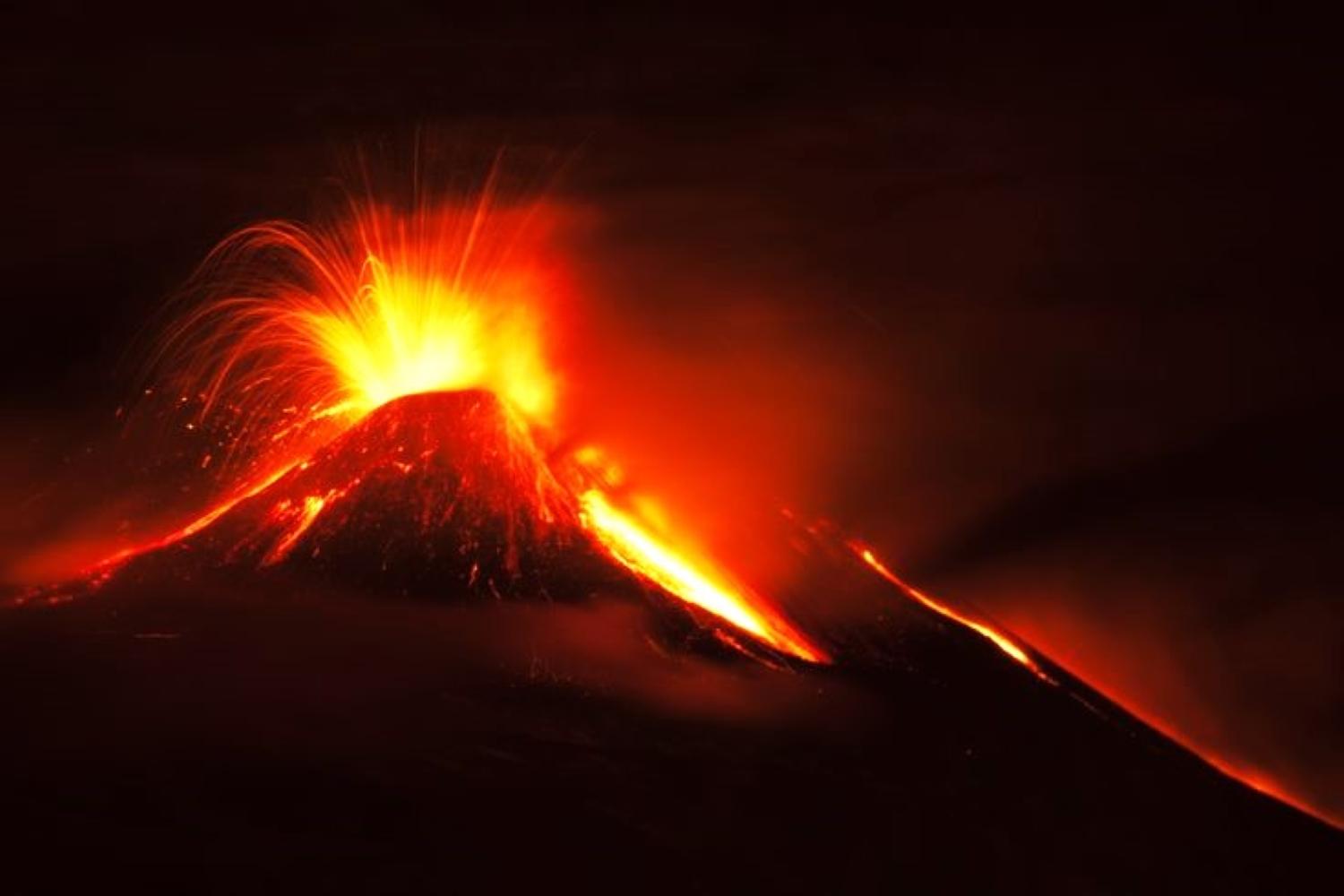 Etna Volcano Hike & Winery Tasting from Taormina