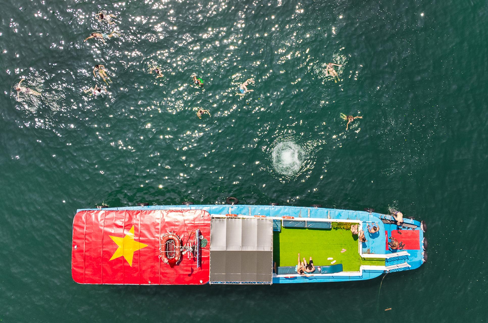 Cat Ba Island: Lan Ha & Ha Long Bay Cruise, Kayak & Snorkel