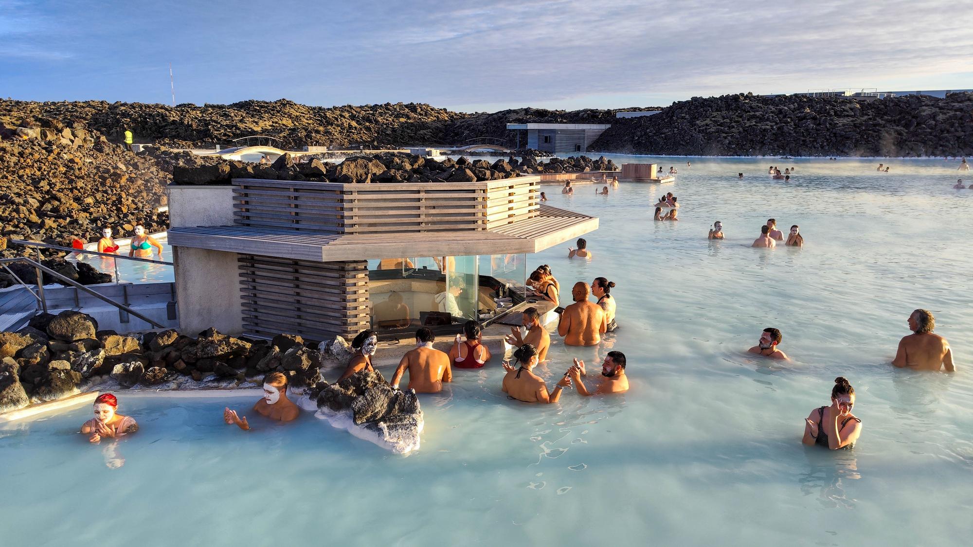 Private Blue Lagoon Transfer: Reykjavik & Keflavik Airport