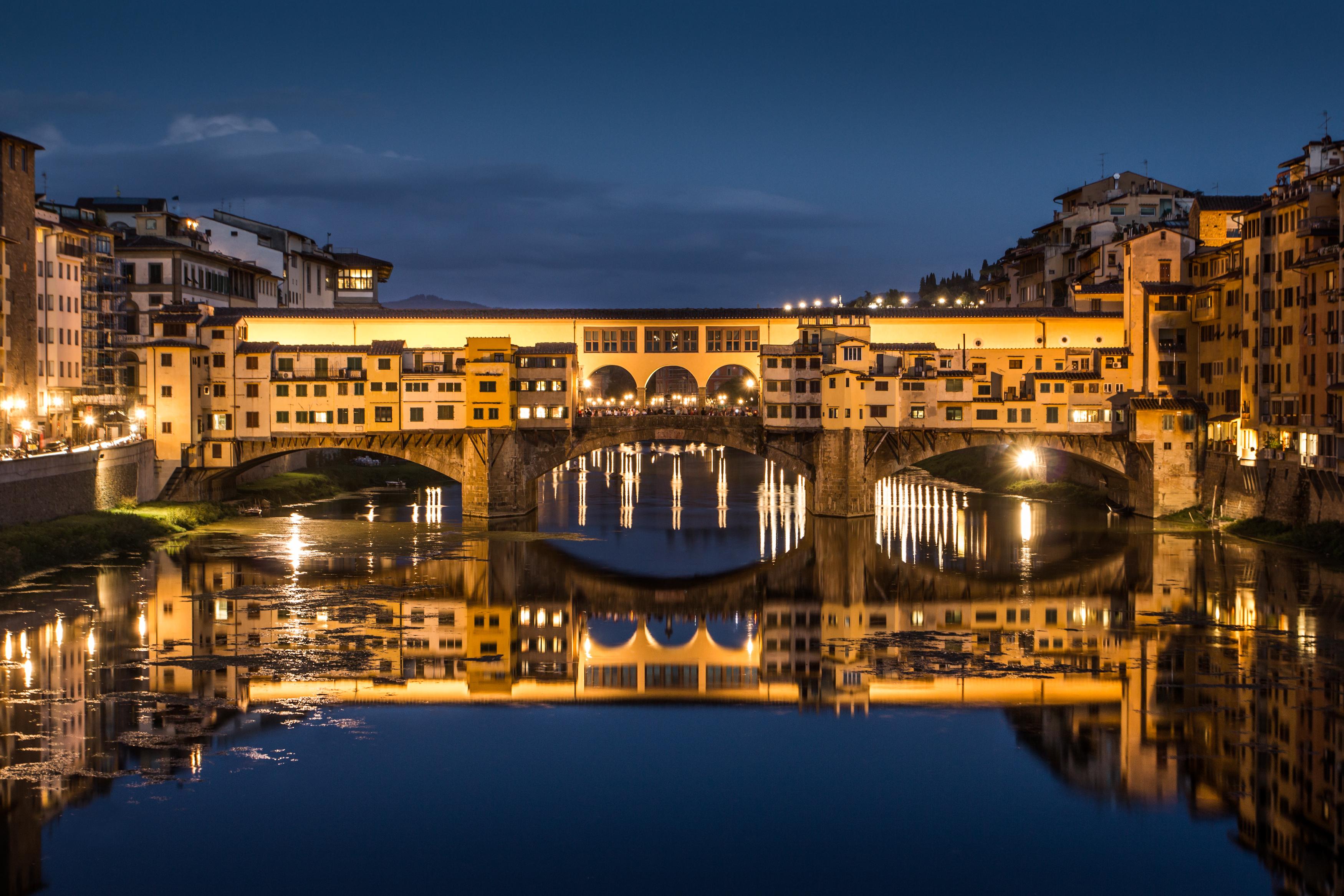 Florence After Dark: Scandals & Secrets Walking Tour