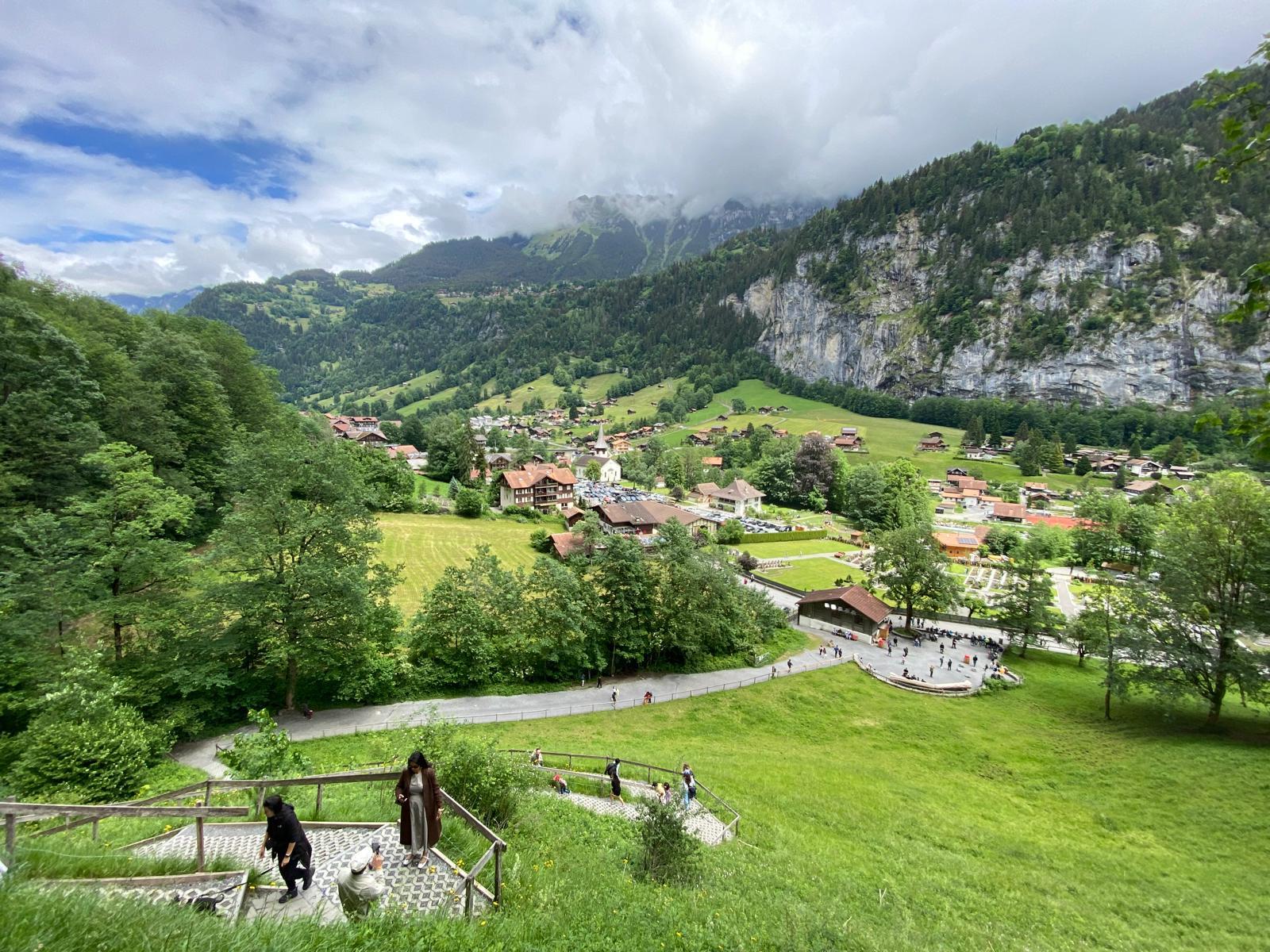 Lauterbrunnen & Grindelwald Alpine Tour from Geneva