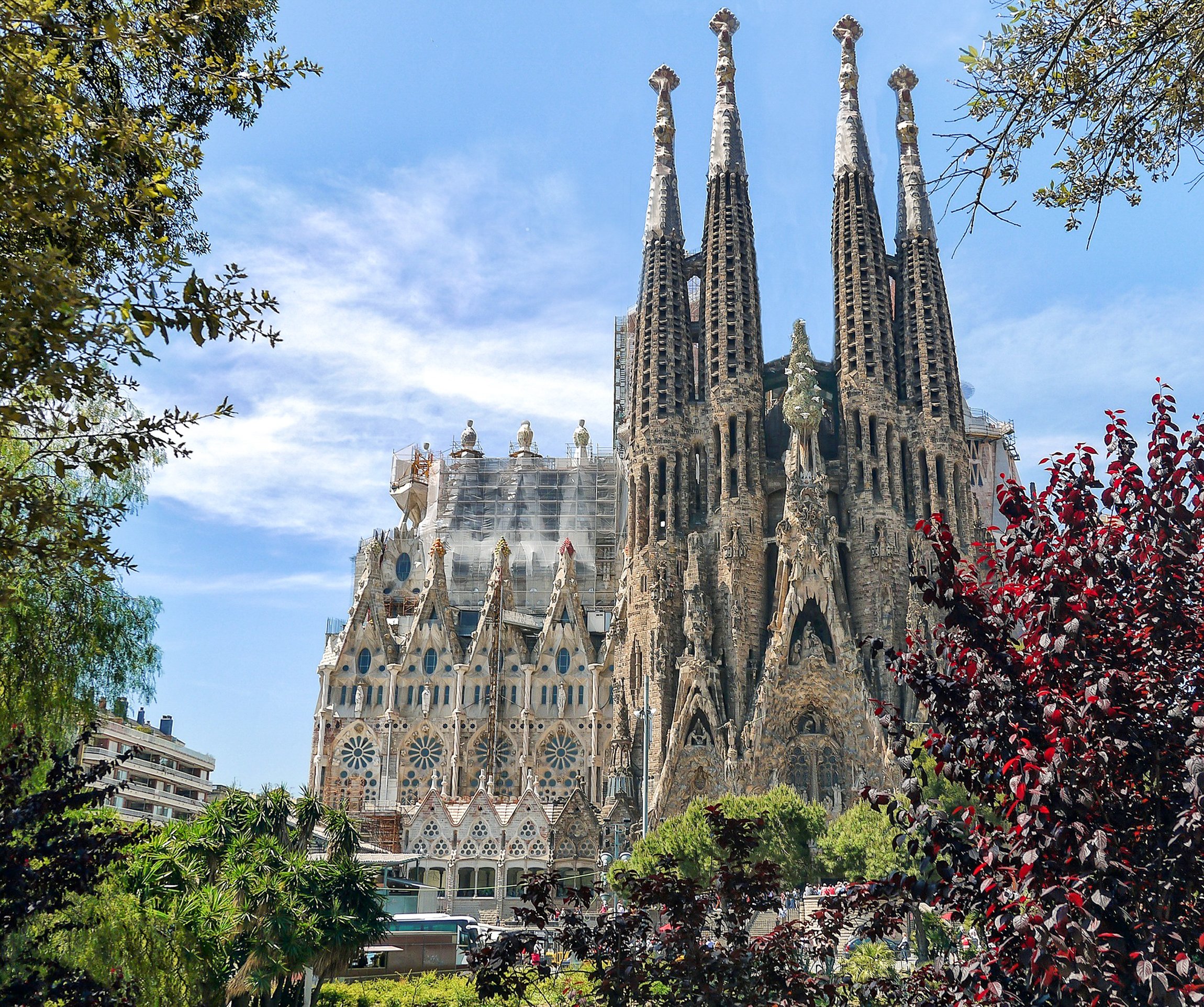 Barcelona: Sagrada Familia Guided Tour Fast-Track Access - 2026 (Verified Reviews)