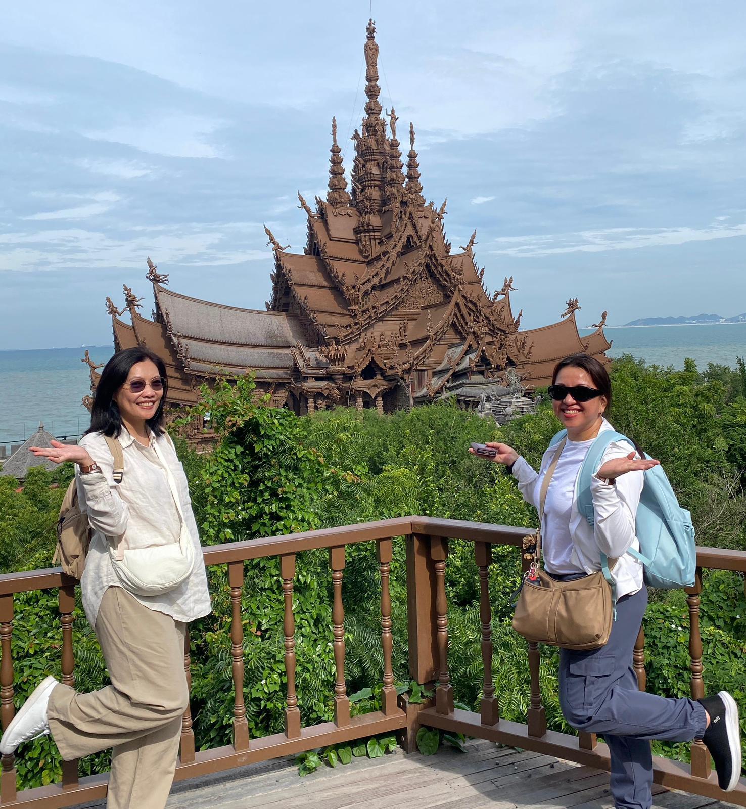 Pattaya Private Full Day Custom Tour with Local Guide
