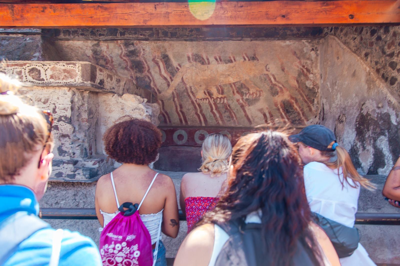 Teotihuacan Pyramids Cycling and Cultural Discovery Tour