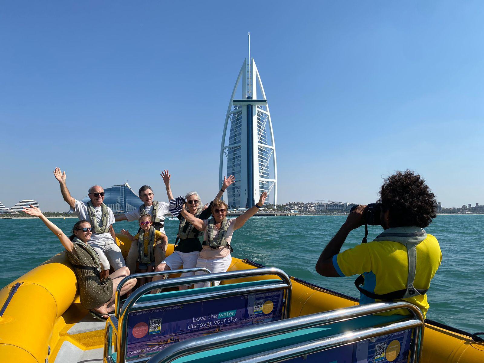 Dubai Marina Speedboat Sightseeing Tour