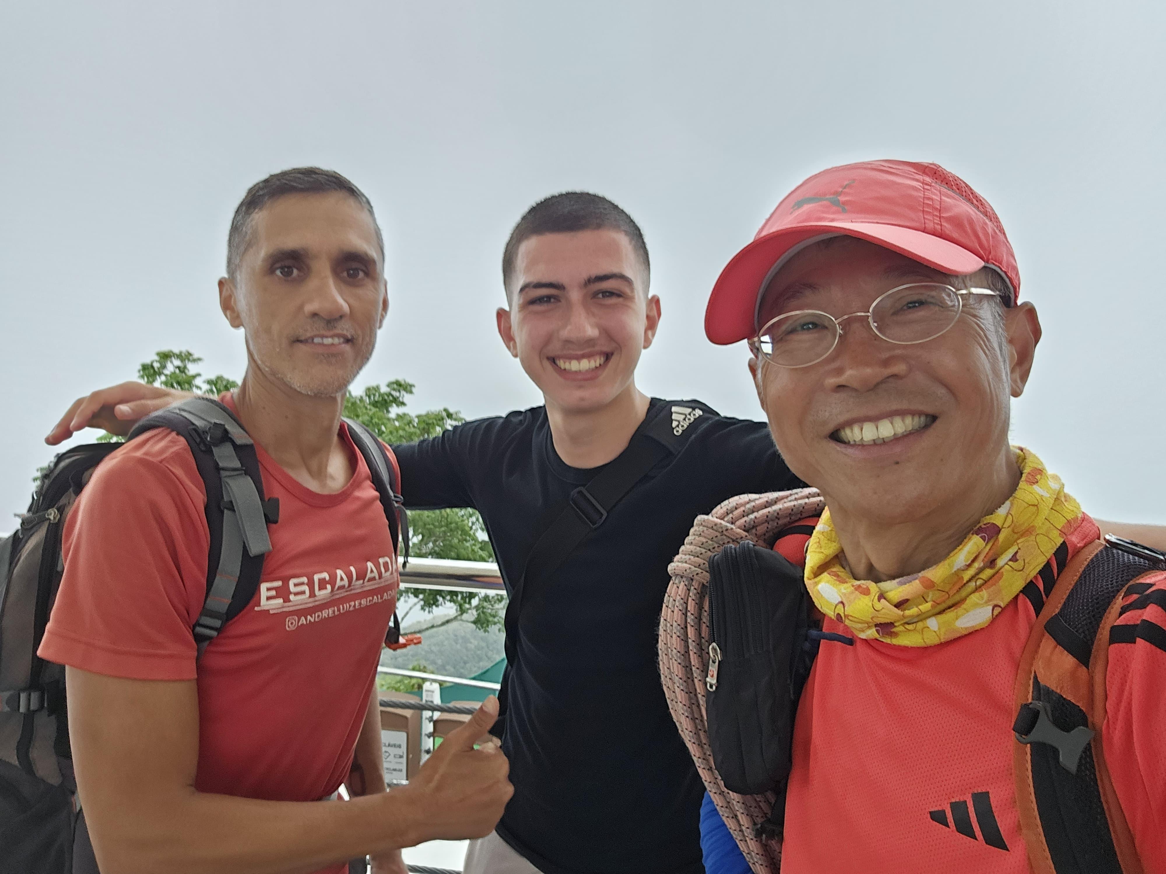 Rio de Janeiro: Sugarloaf Mountain Guided Hike & Rock Climb