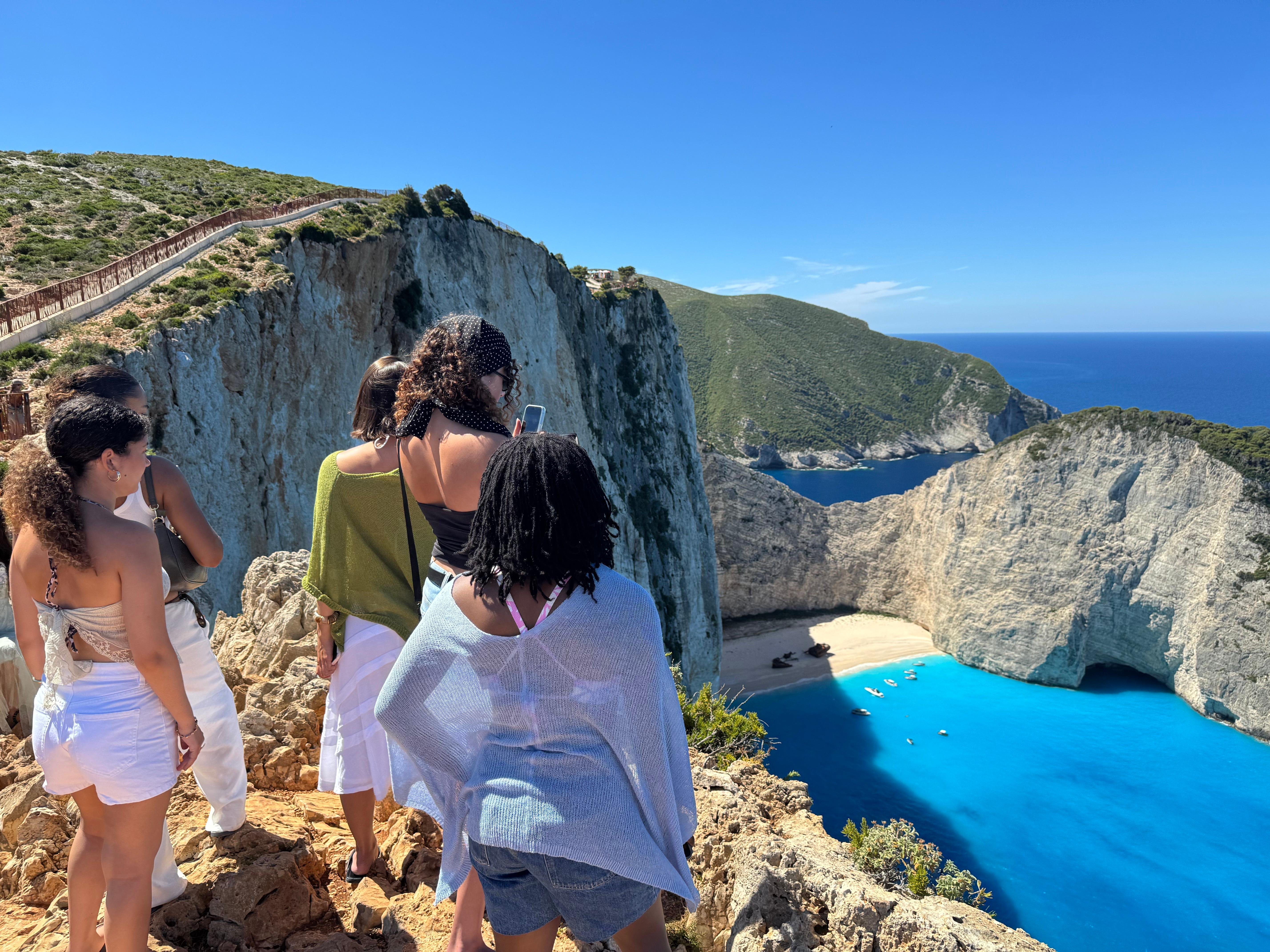 Zakynthos: Shipwreck Beach & Blue Caves Small Group Tour