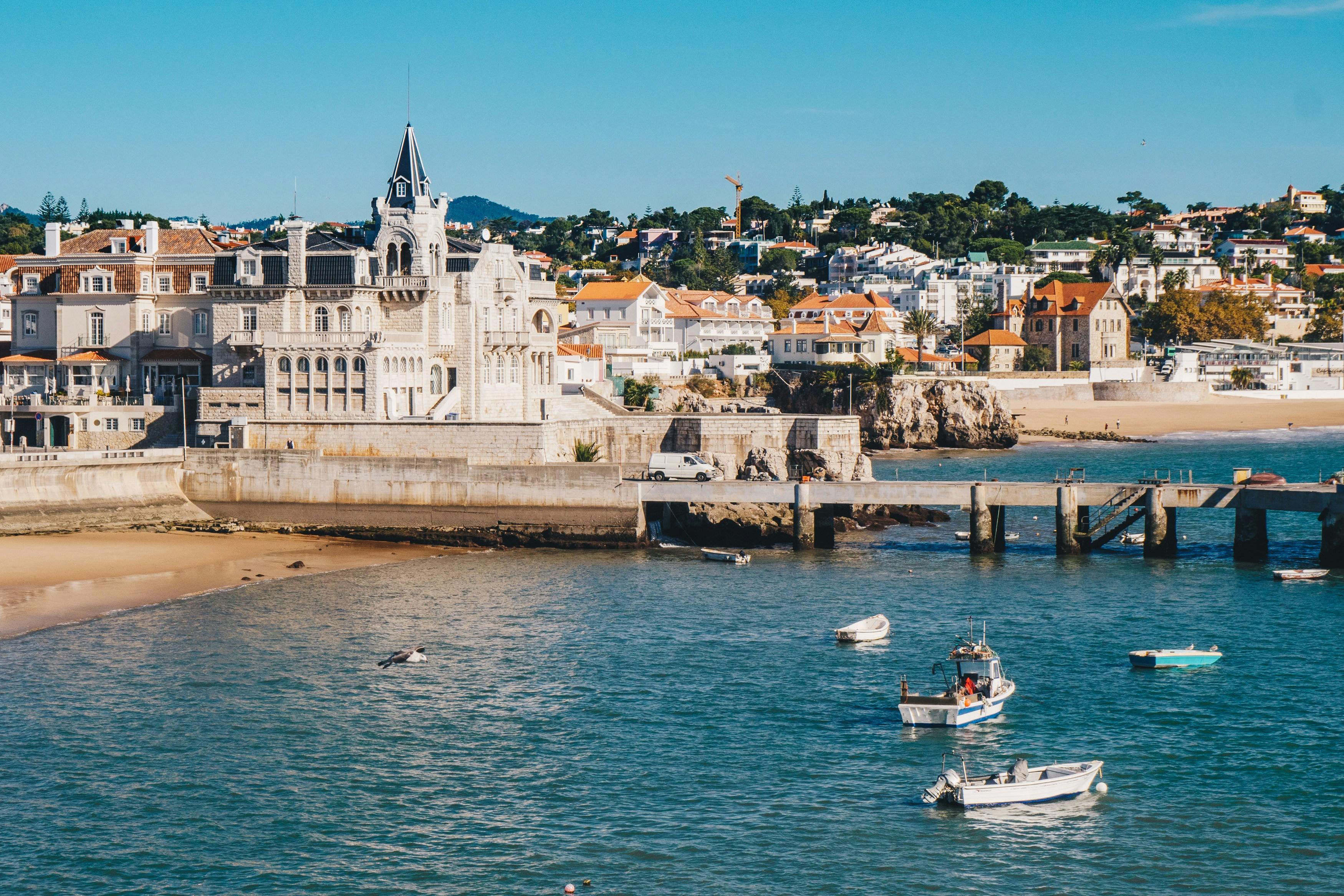 Sintra, Pena Palace, Regaleira, Cabo da Roca & Cascais Day Tour from Lisbon