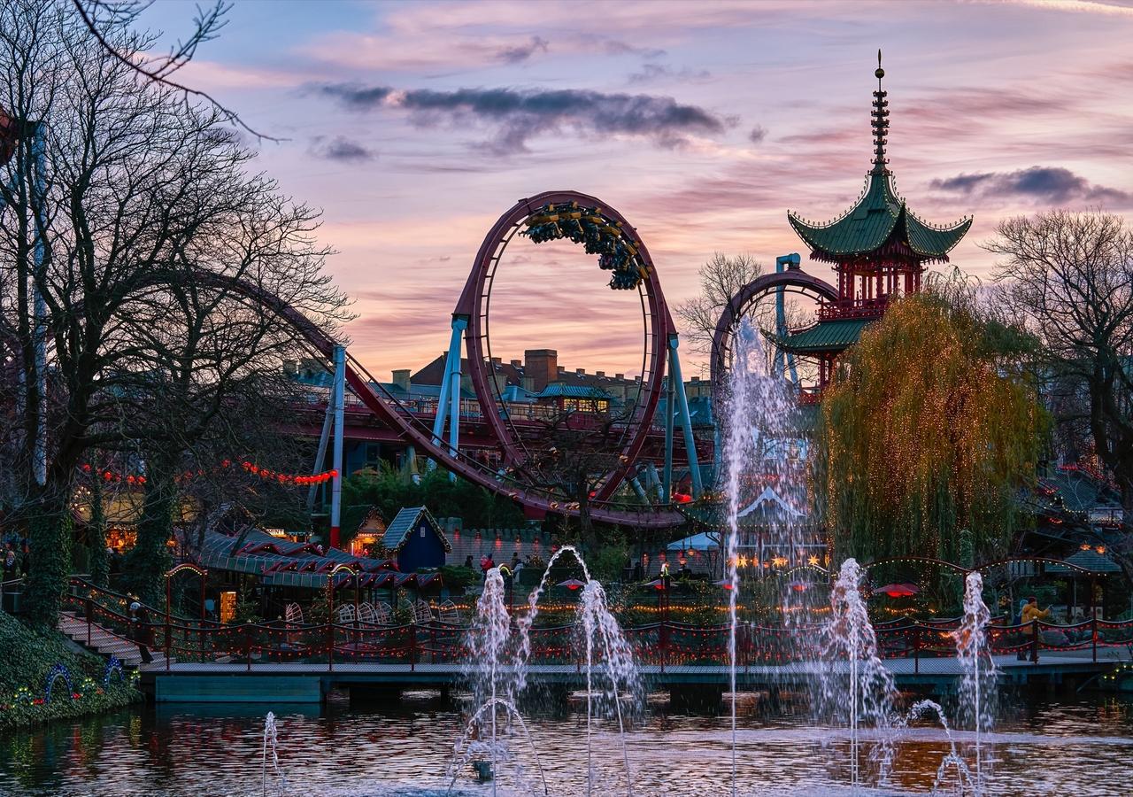 Copenhagen Christmas market and winter city scenery — image 4