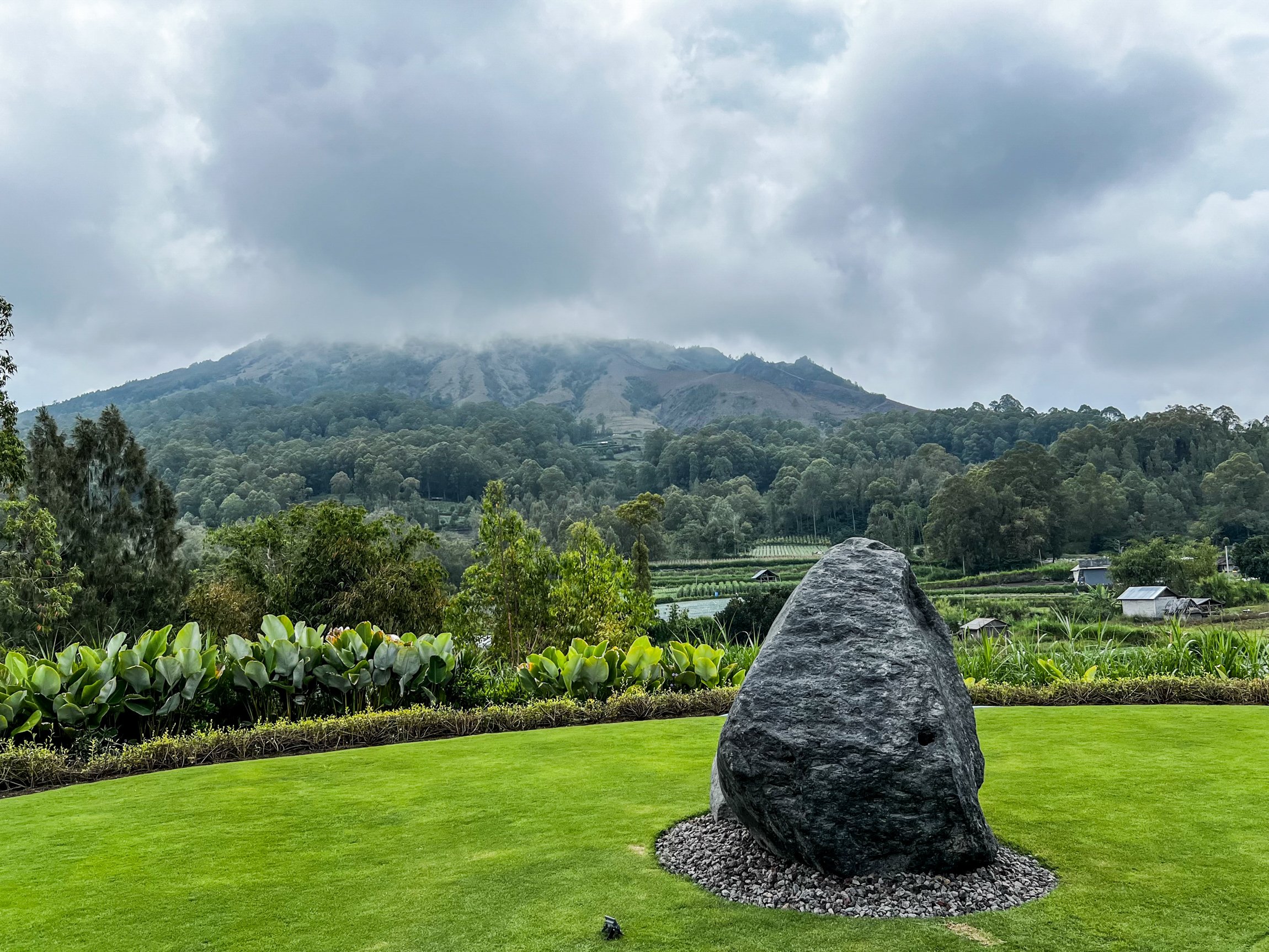 Mount Batur Sunrise Trek with Guide & Summit Breakfast
