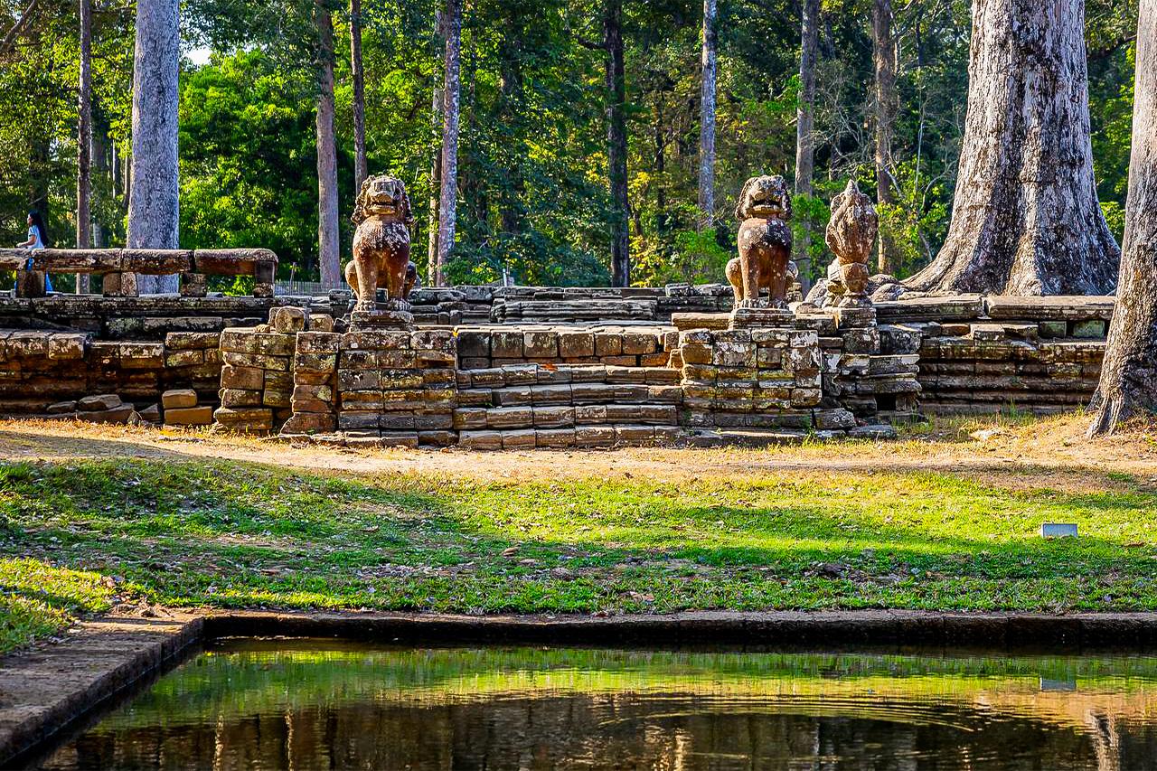 Tour por Angkor Wat con amanecer y templos para grupos pequeños desde Siem Reap
