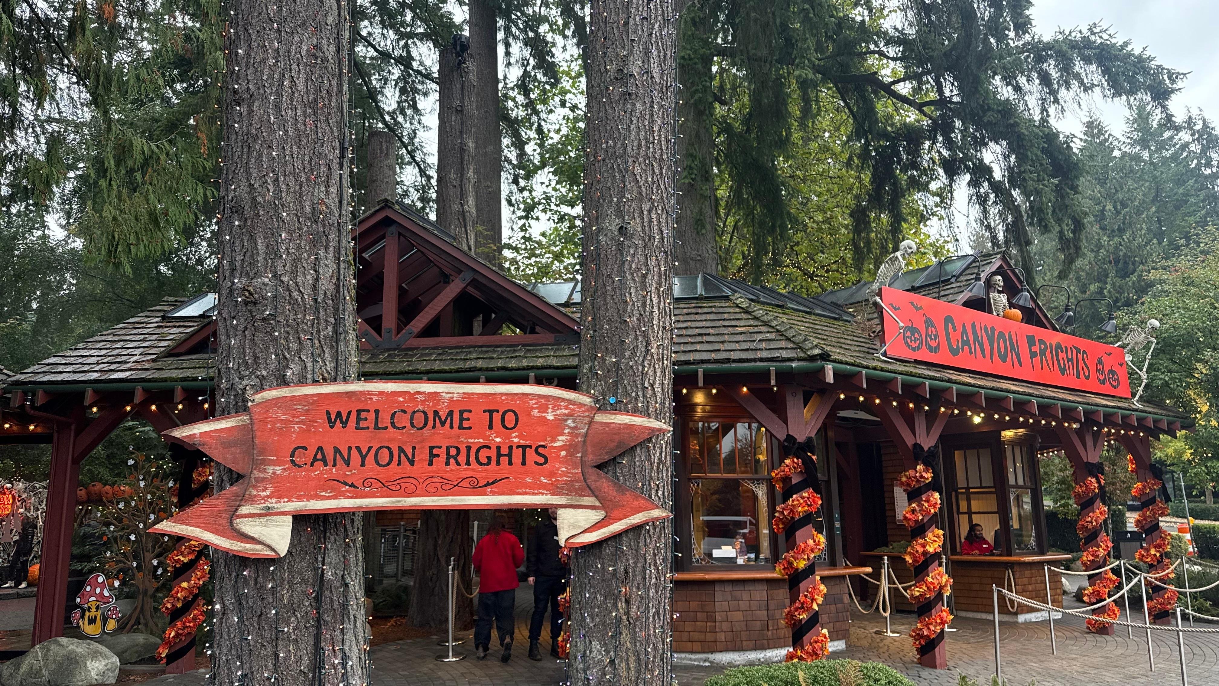 Capilano Suspension Bridge & Stanley Park Small Group Tour