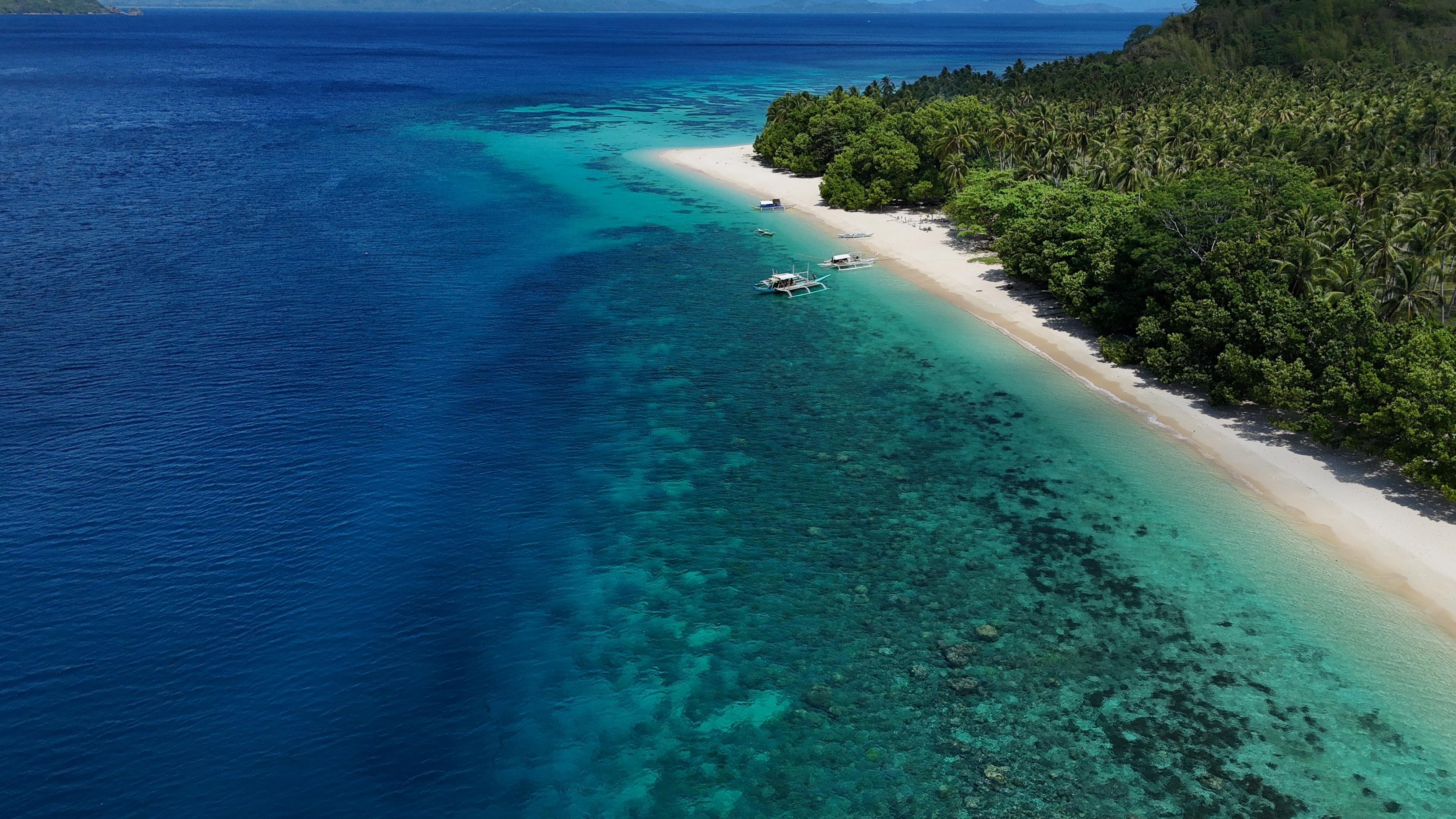 Sibaltan Private Snorkeling & Hidden Islands Boat Tour