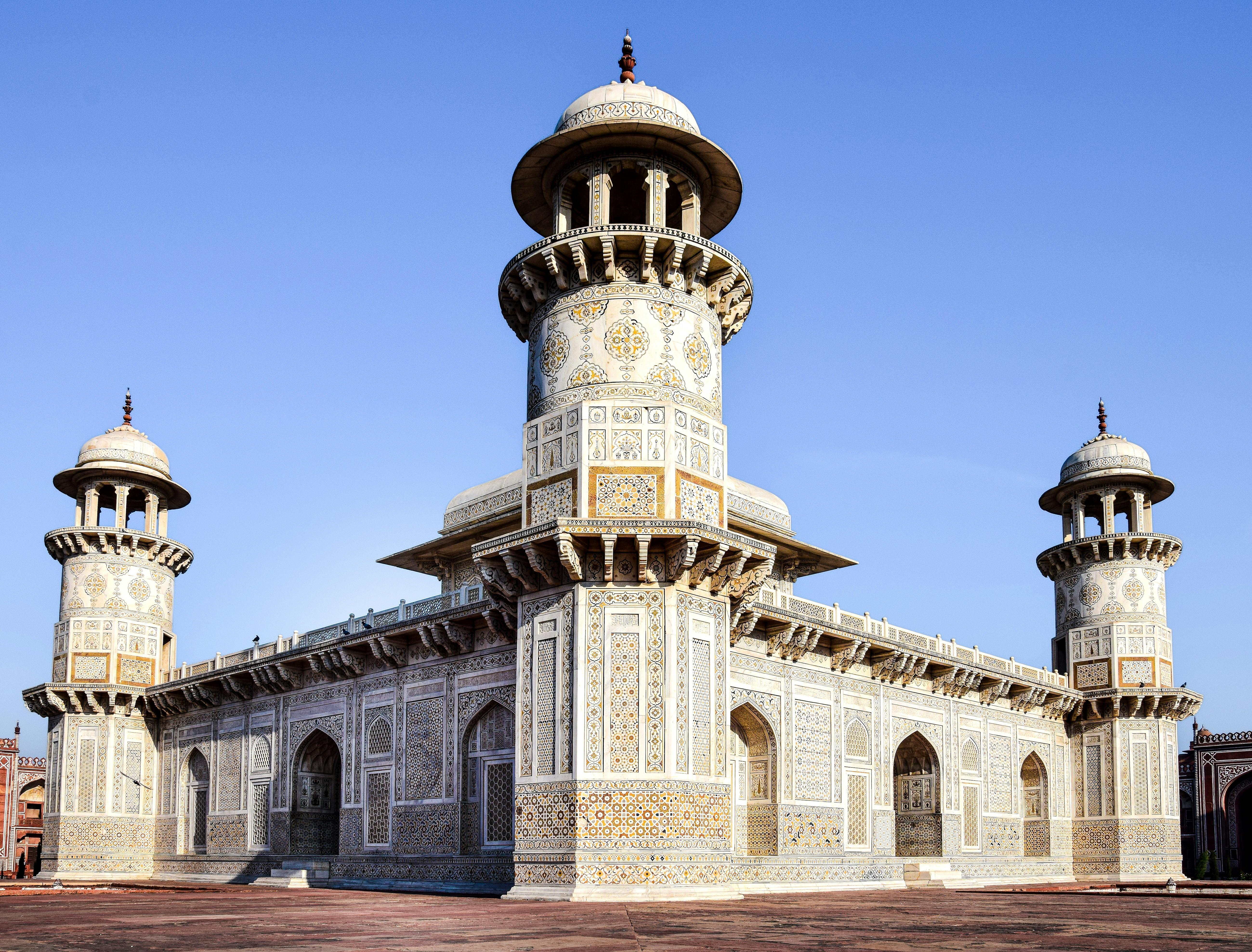 Agra Heritage Express: Agra Fort, Baby Taj & Mehtab Bagh