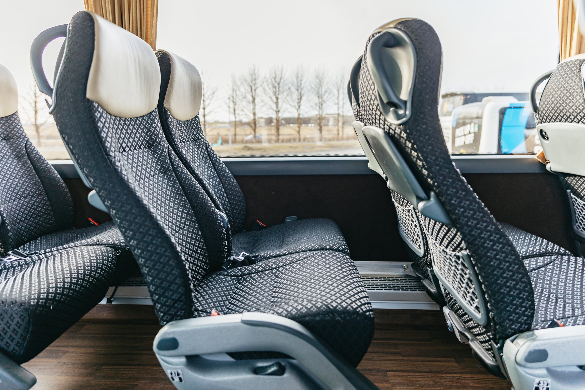Reykjavik to Blue Lagoon Roundtrip Shuttle