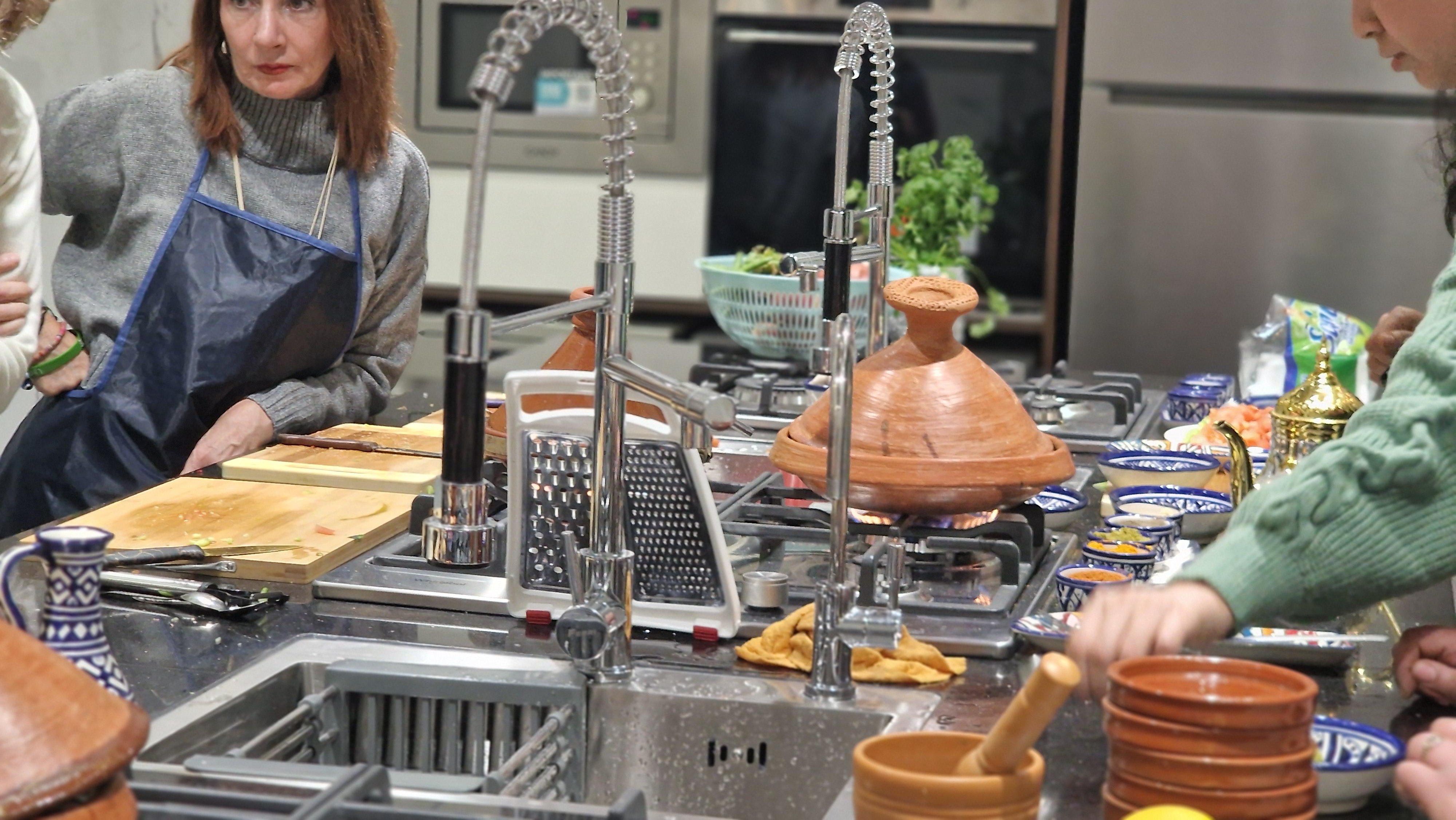 Fes Old Town: Traditional Moroccan Cooking Experience