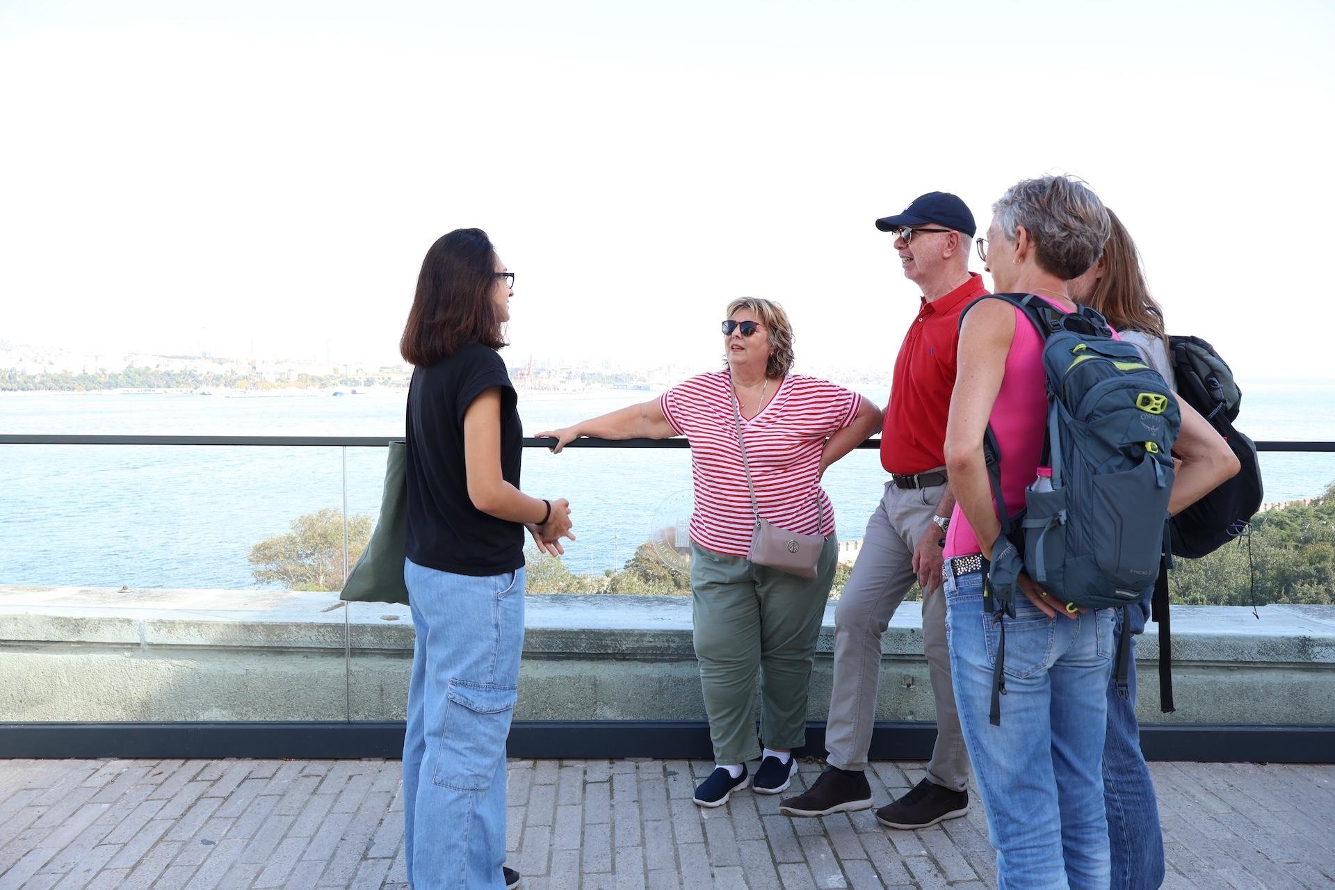 Topkapi Palace & Harem Guided Small Group Tour