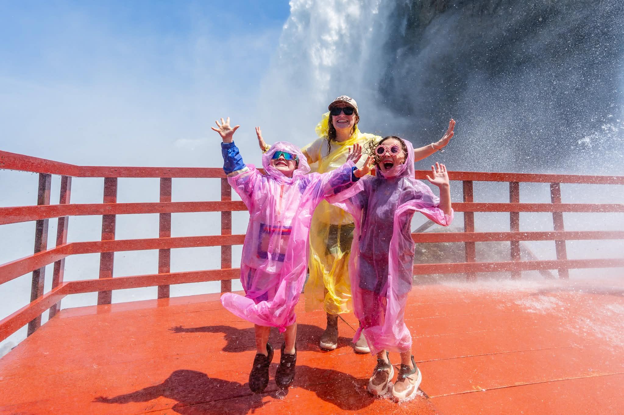 Niagara Falls USA Premium Tour with Cave of the Winds & Boat - 2026 (Verified Reviews)