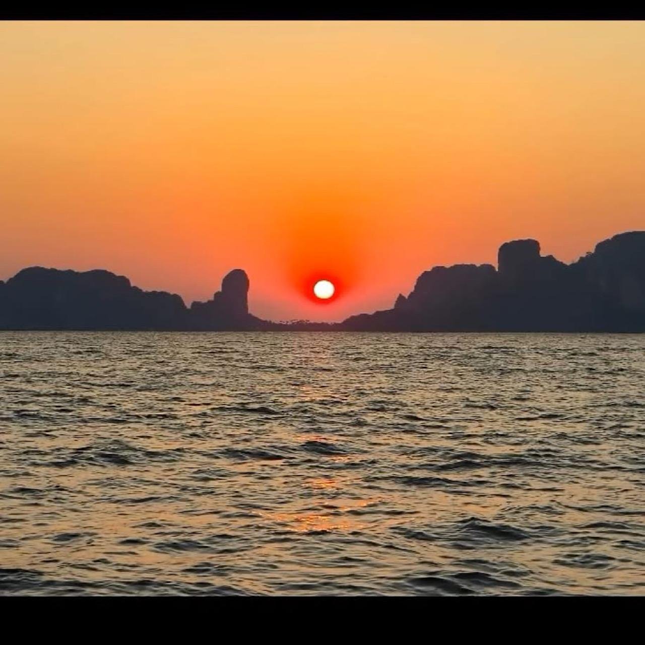 Koh Lanta Sunset & Bioluminescent Plankton Evening Tour