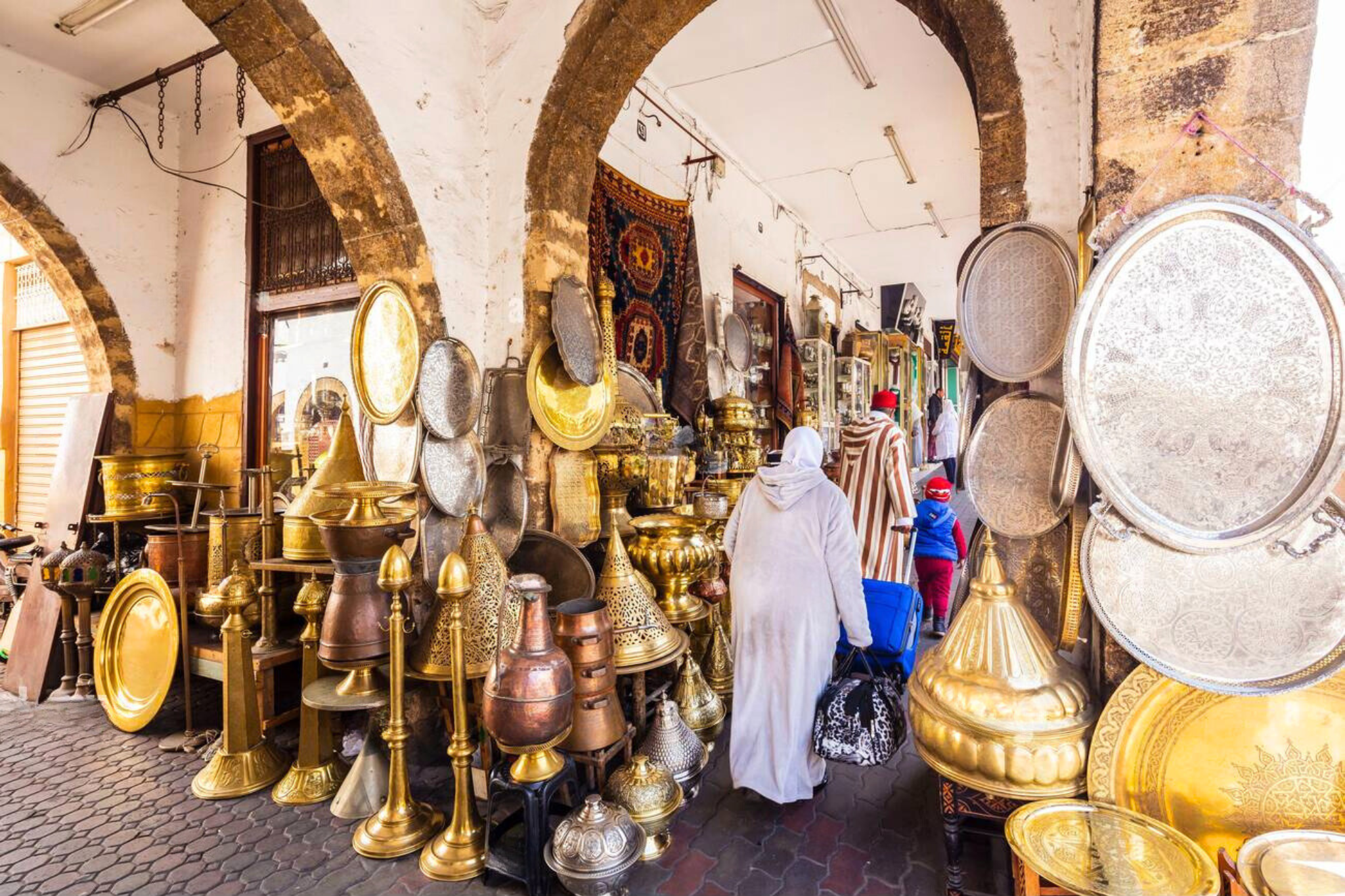 Casablanca Souks: Guided Shopping & Cultural Exploration