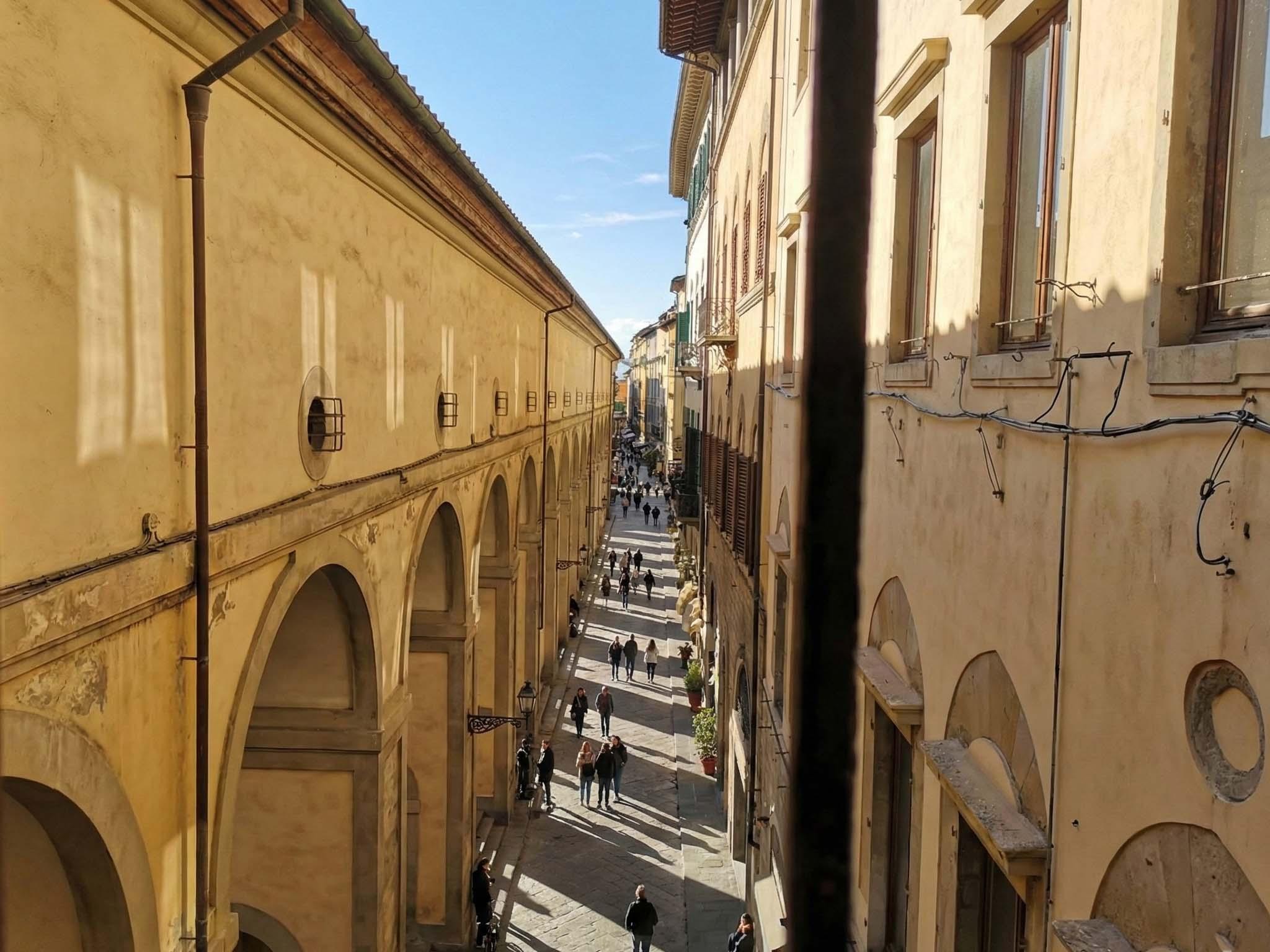 Uffizi Gallery Small Group Tour with Optional Vasari Corridor
