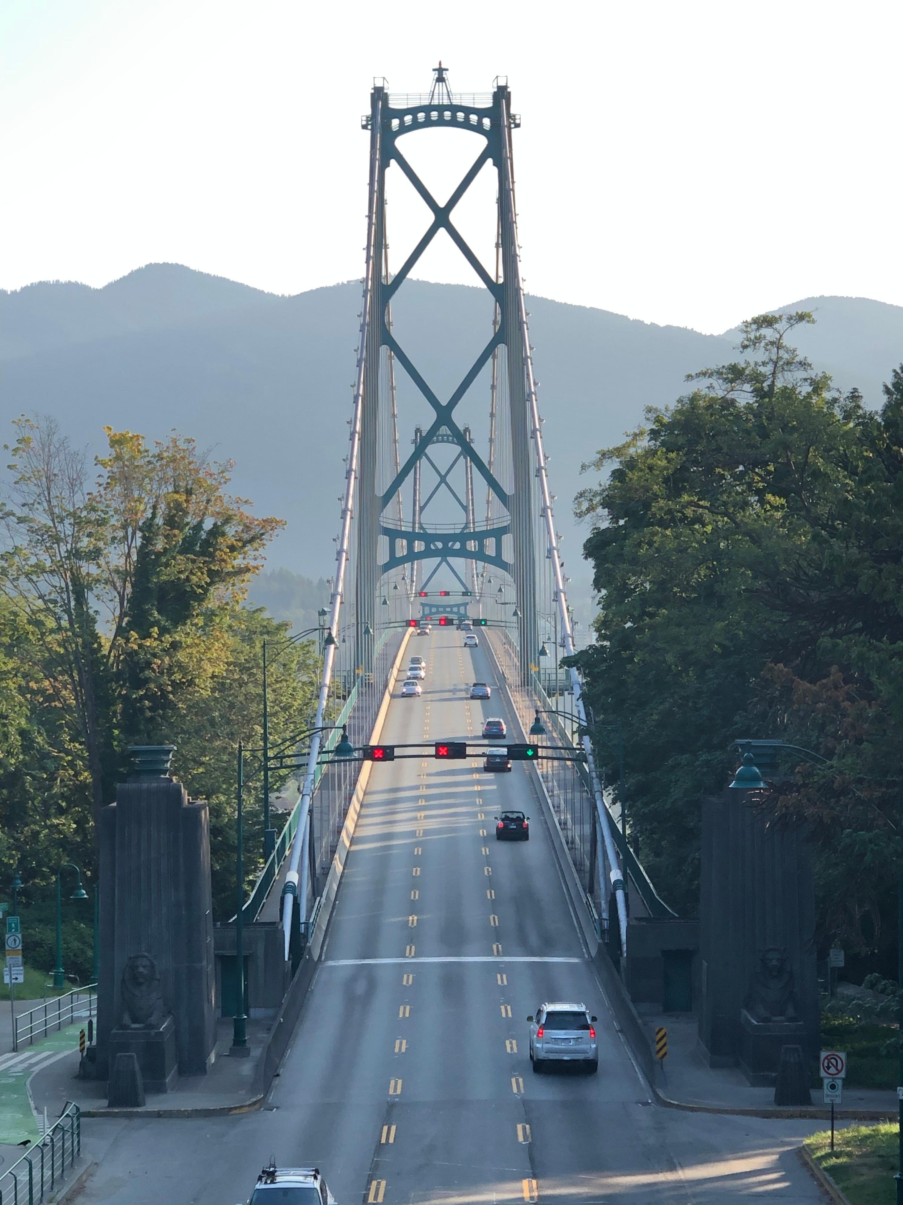 Vancouver Guided City Tour with Capilano Suspension Bridge & Stanley Park