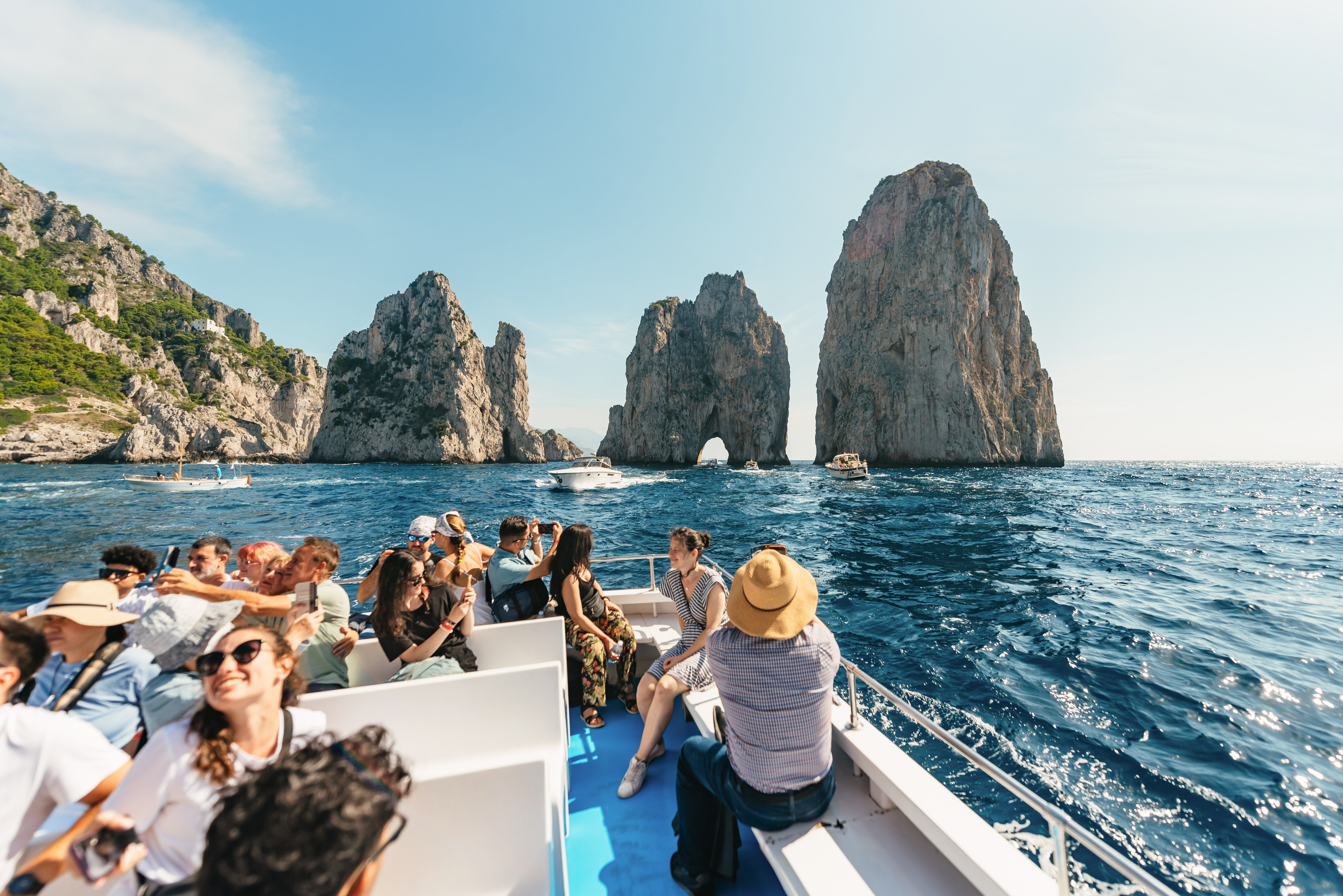 Naples/Sorrento:Gulf of Naples & Capri Sightseeing Boat Tour