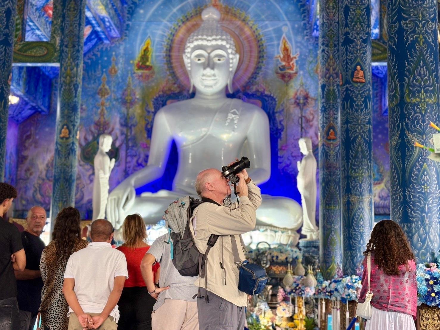 Chiang Rai Full-Day Highlights: Temples, Culture & Golden Triangle
