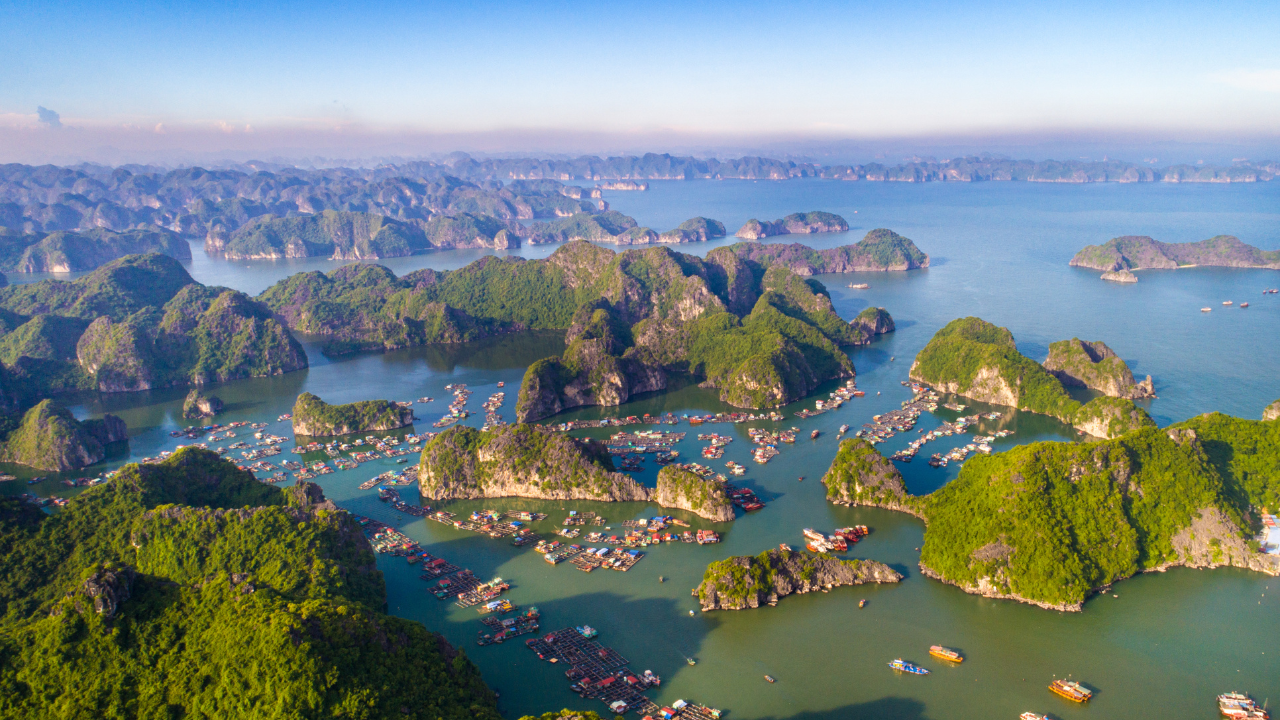 Cat Ba Island: Lan Ha & Ha Long Bay Cruise, Kayak & Snorkel