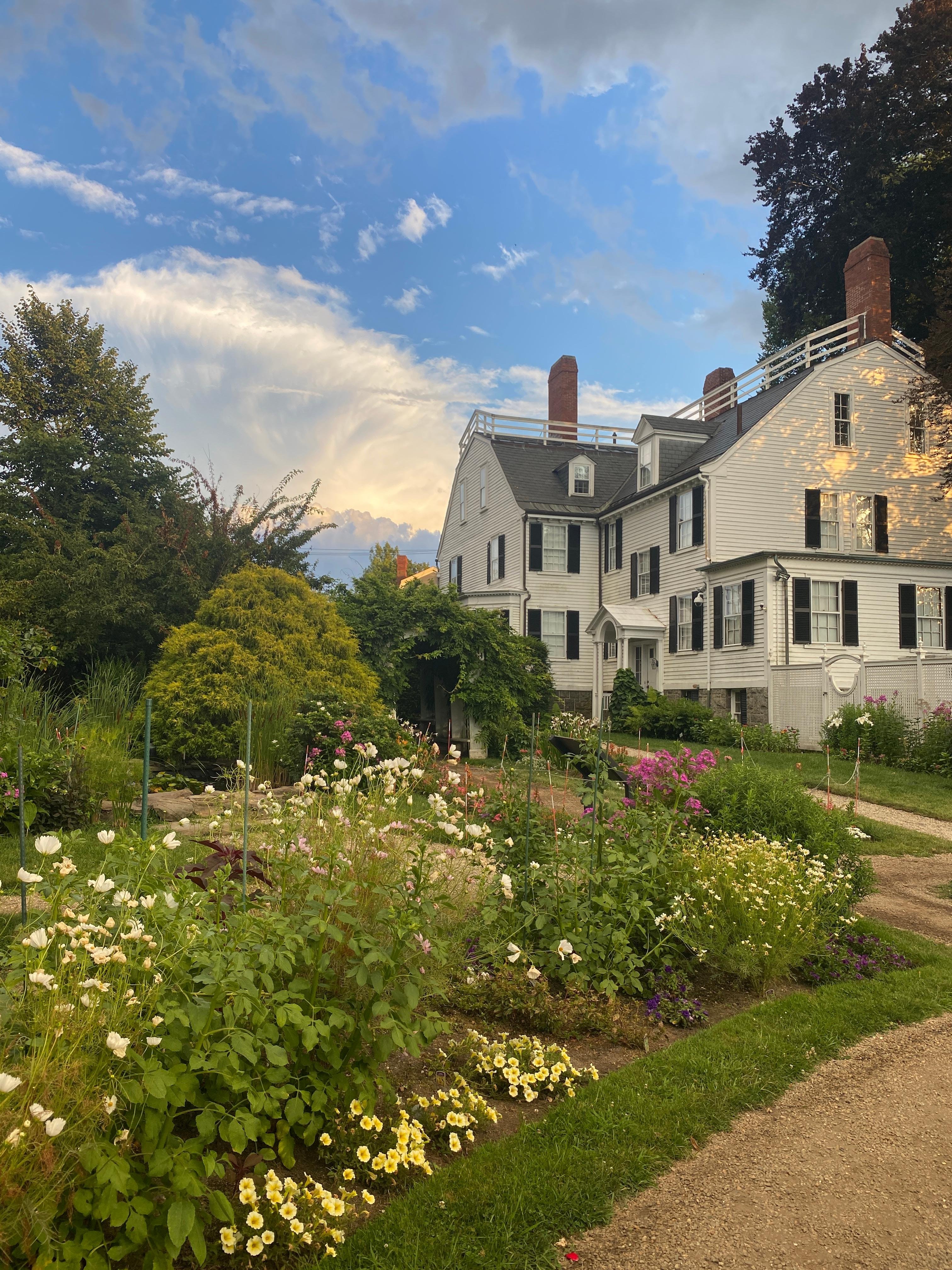 Ropes Mansion on a Salem haunted history walking tour