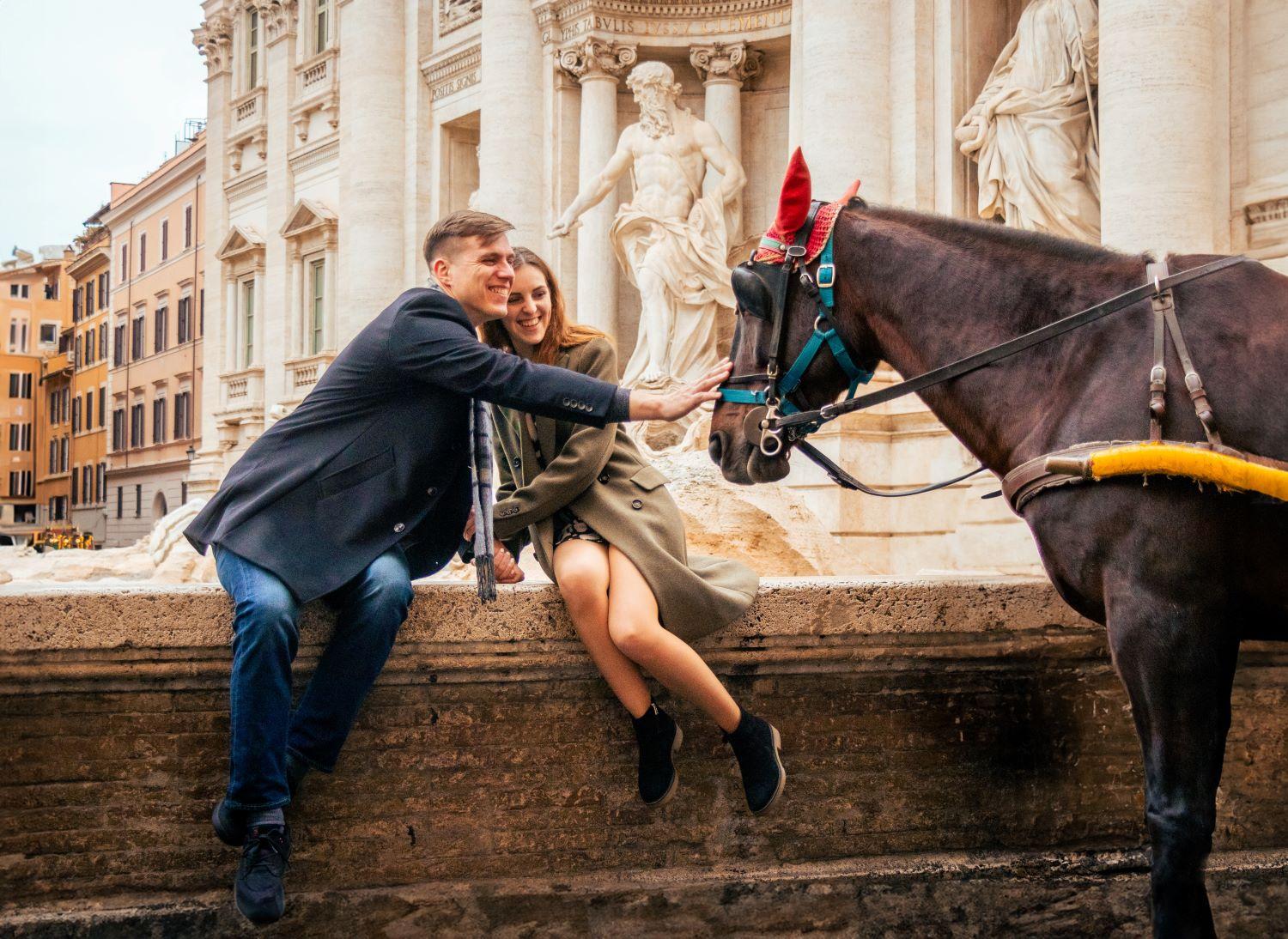 Private Trevi Fountain Photoshoot in Rome