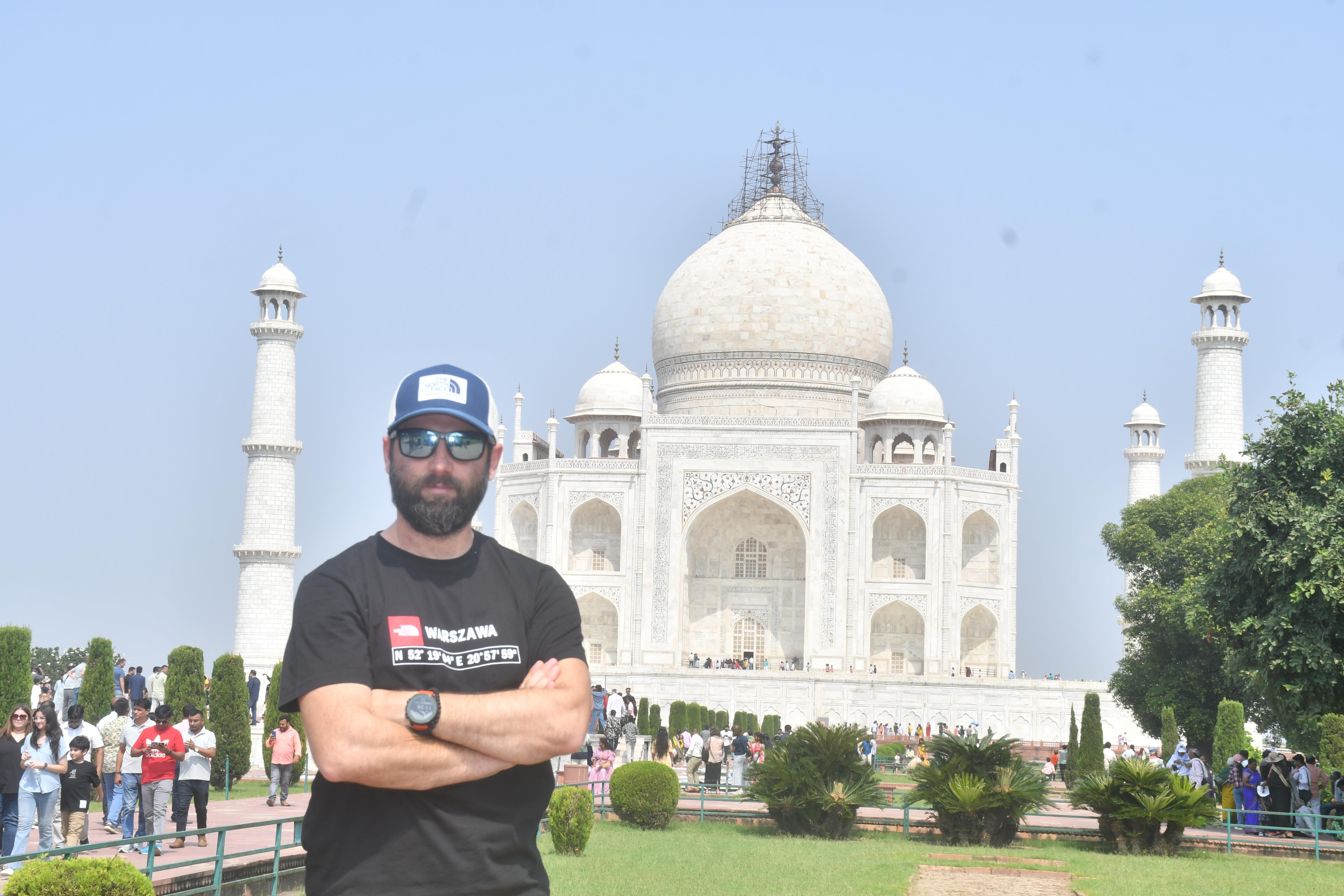 Taj Mahal, Mathura & Vrindavan Full-Day Cultural Expedition