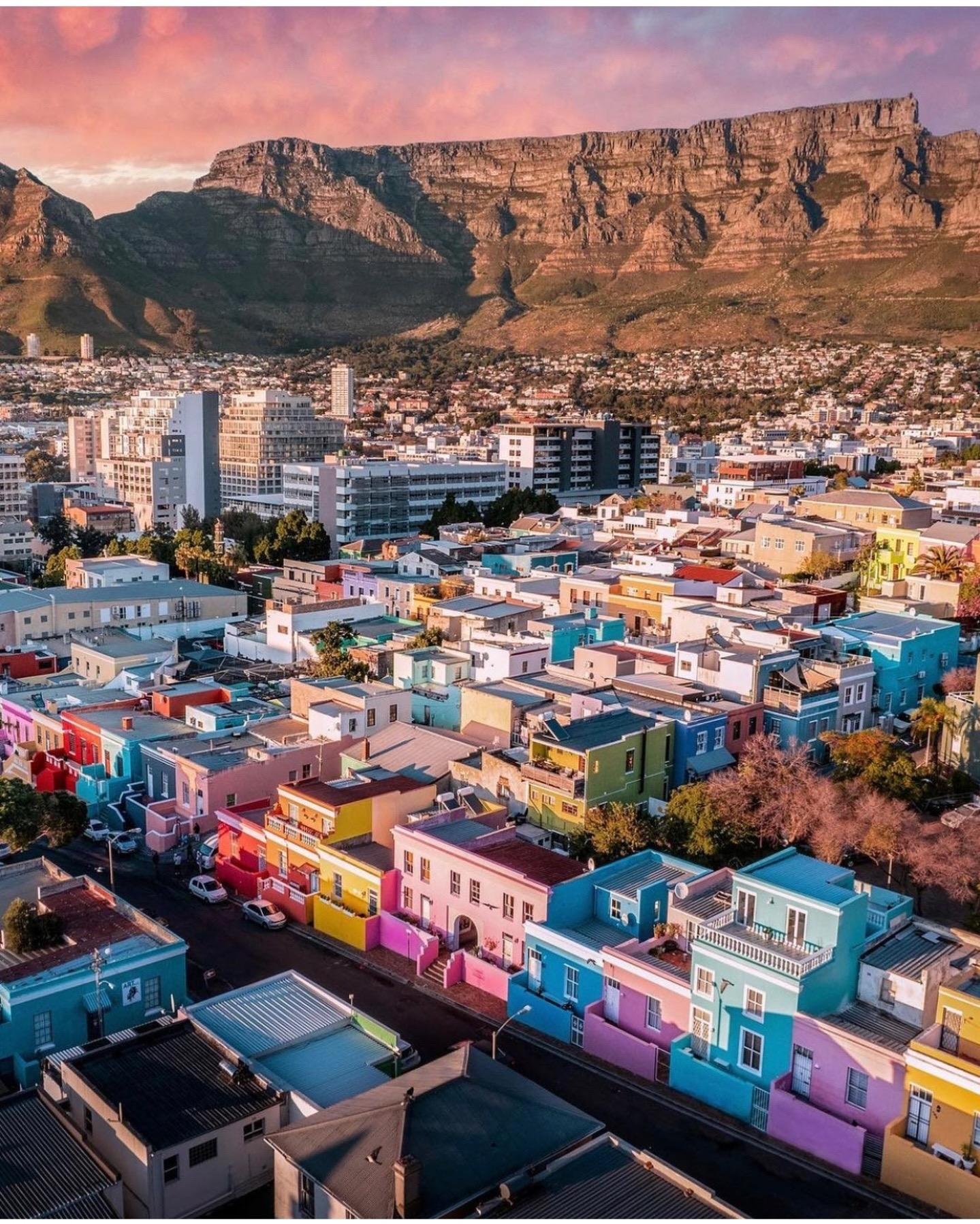 Bo-Kaap, Table Mountain & Champagne Sunset Cruise