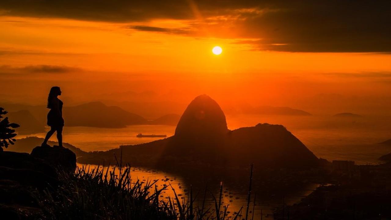 Rio de Janeiro: Sunrise Photography at Mirante Dona Marta