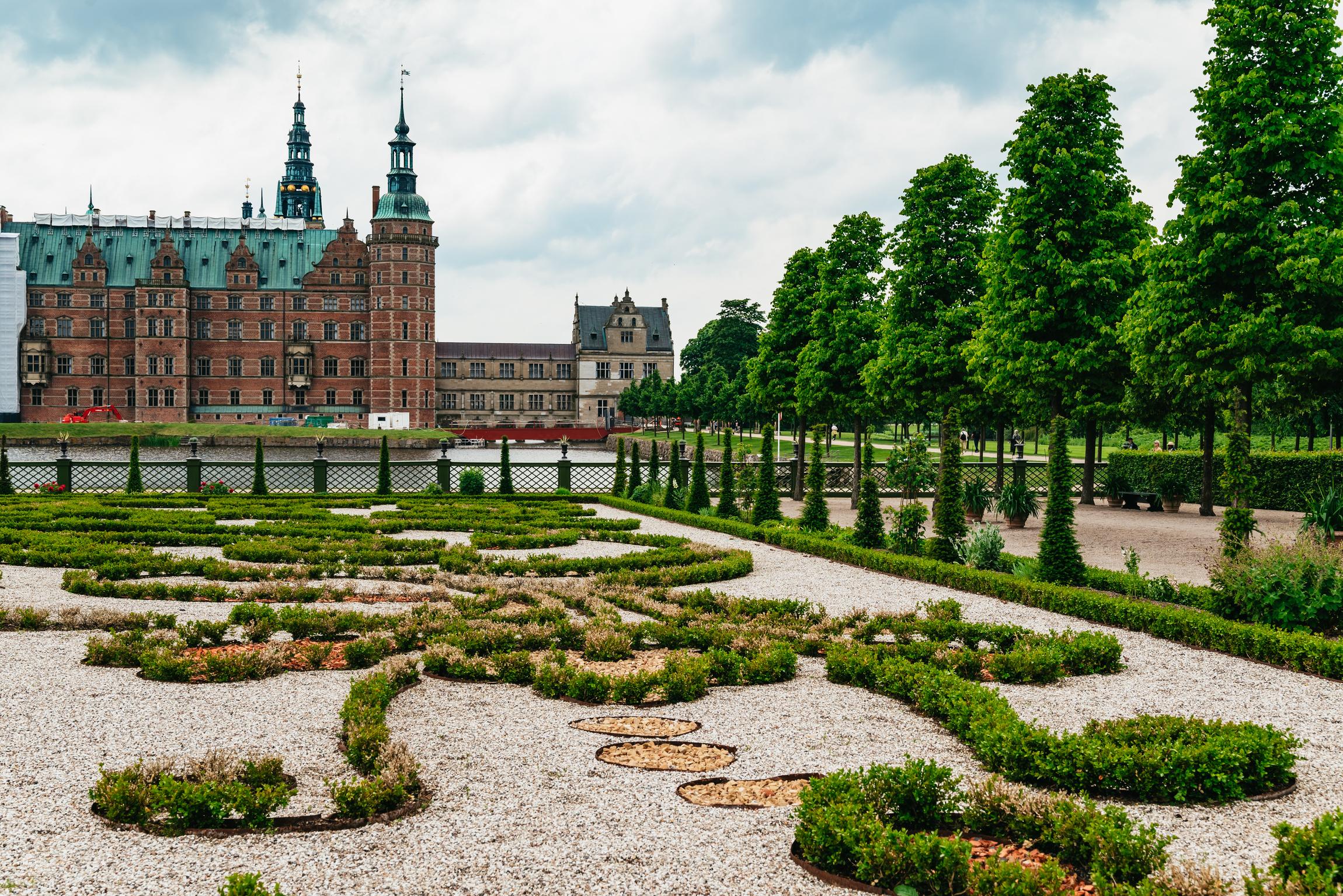 Kronborg, Frederiksborg Castle and Roskilde tour — image 12