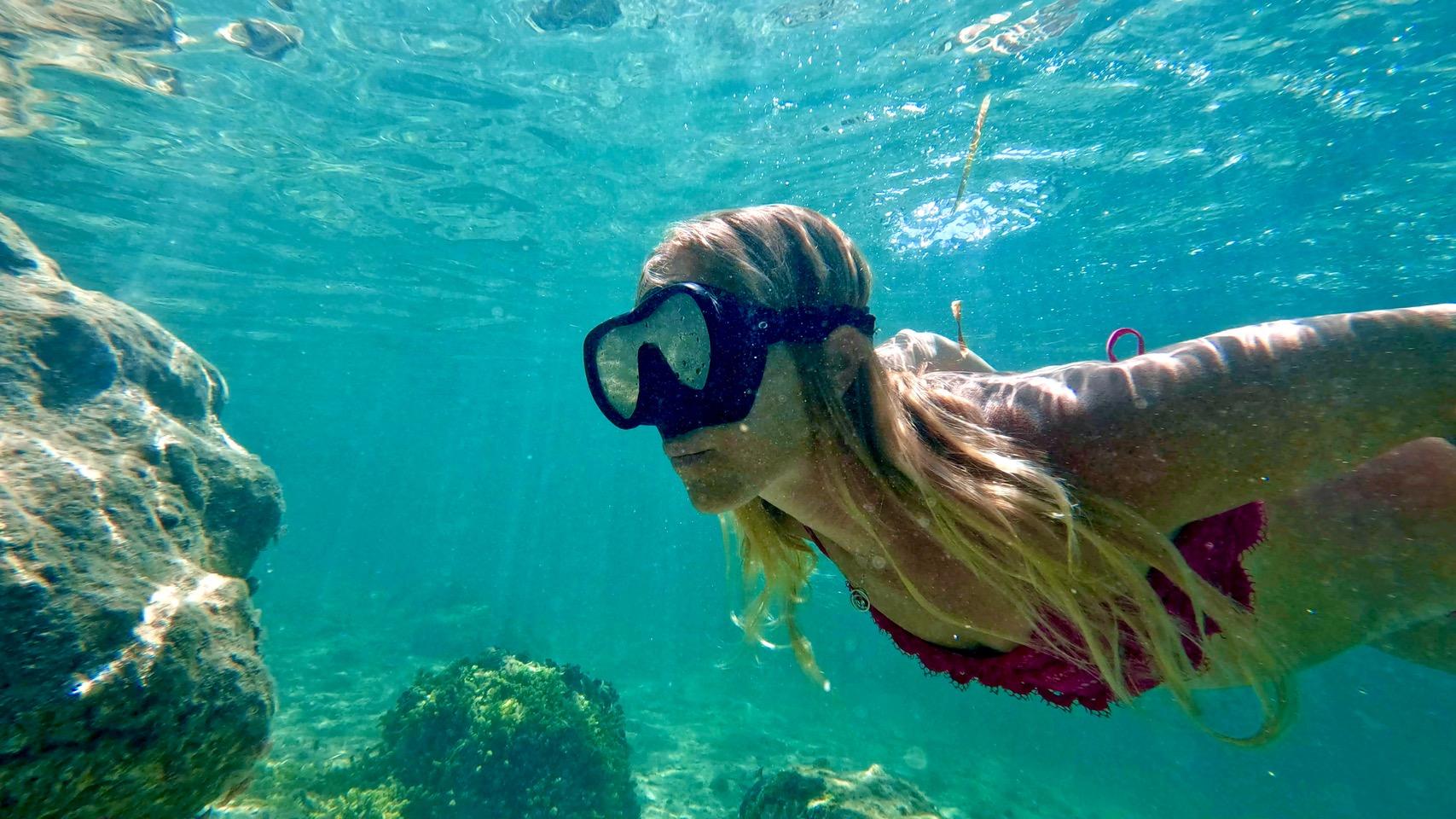 Waikiki Beginner Snorkeling at Magic Island Lagoon