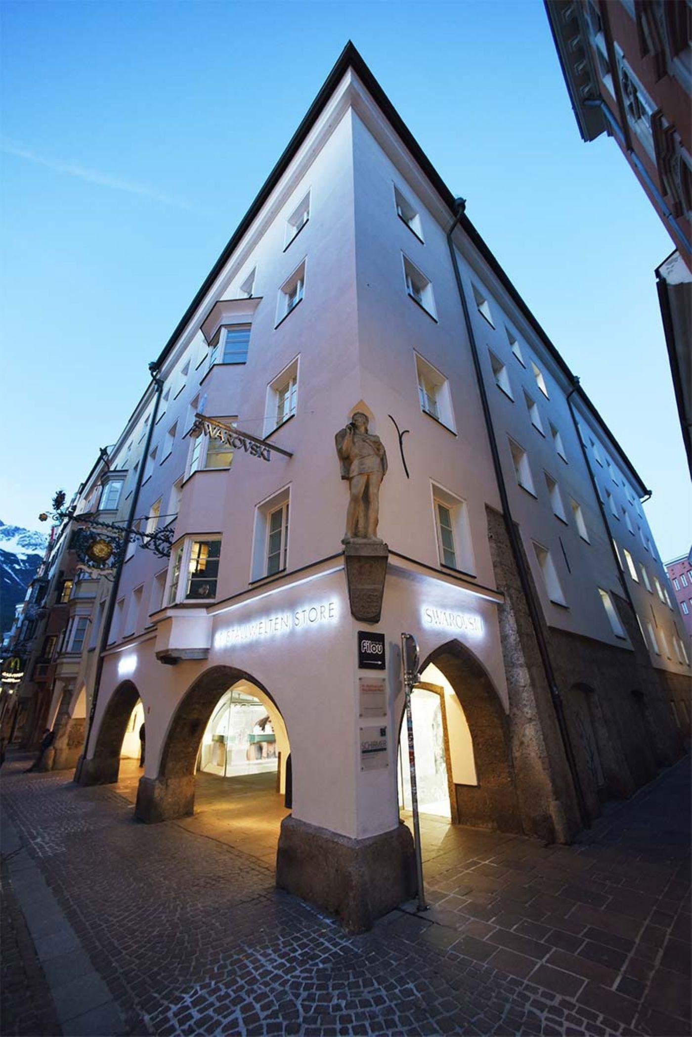 Swarovski Store Expert-Led Tour with Complimentary Beverage & Keepsake