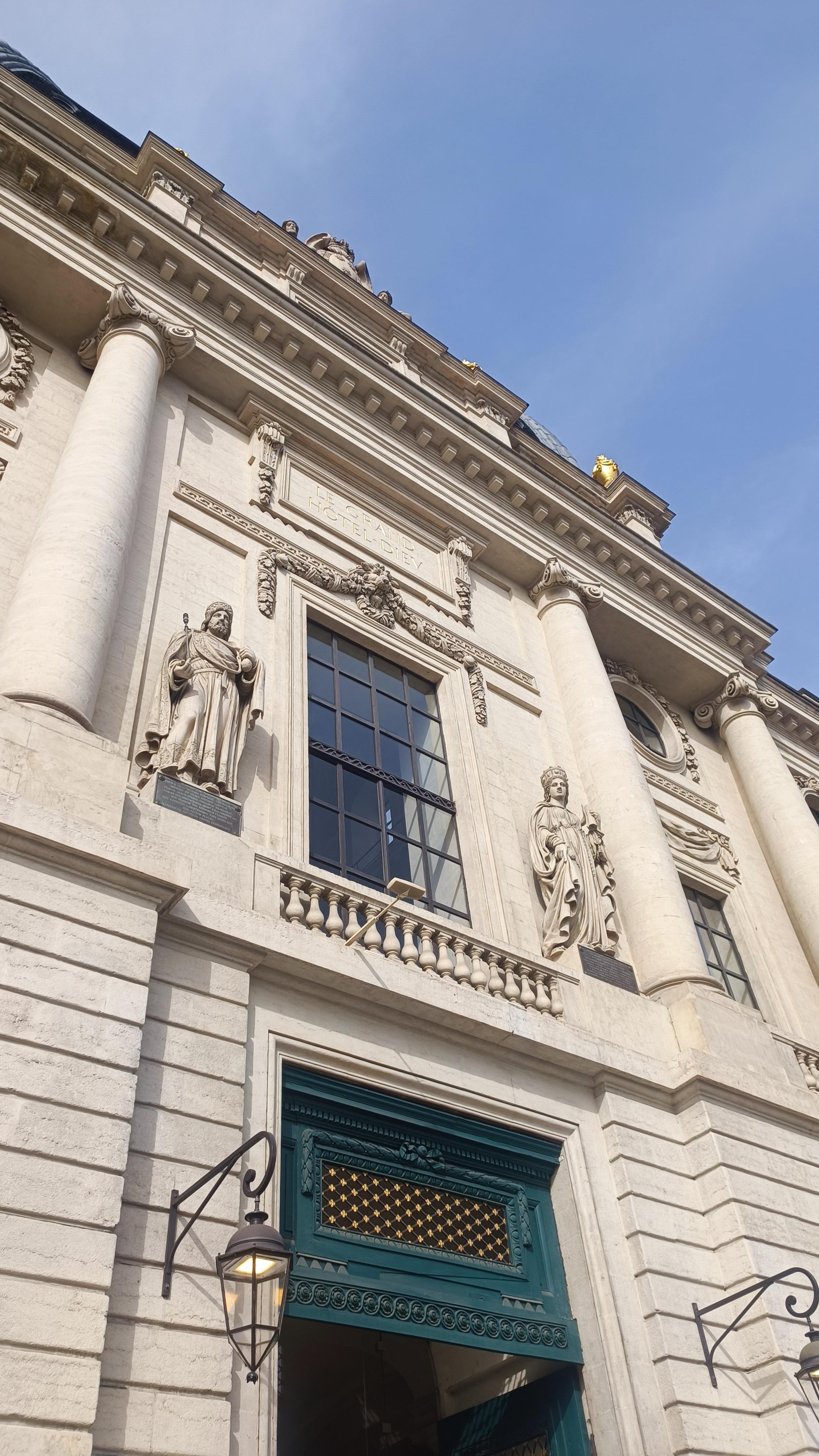 Lyon Evening Walking Tours