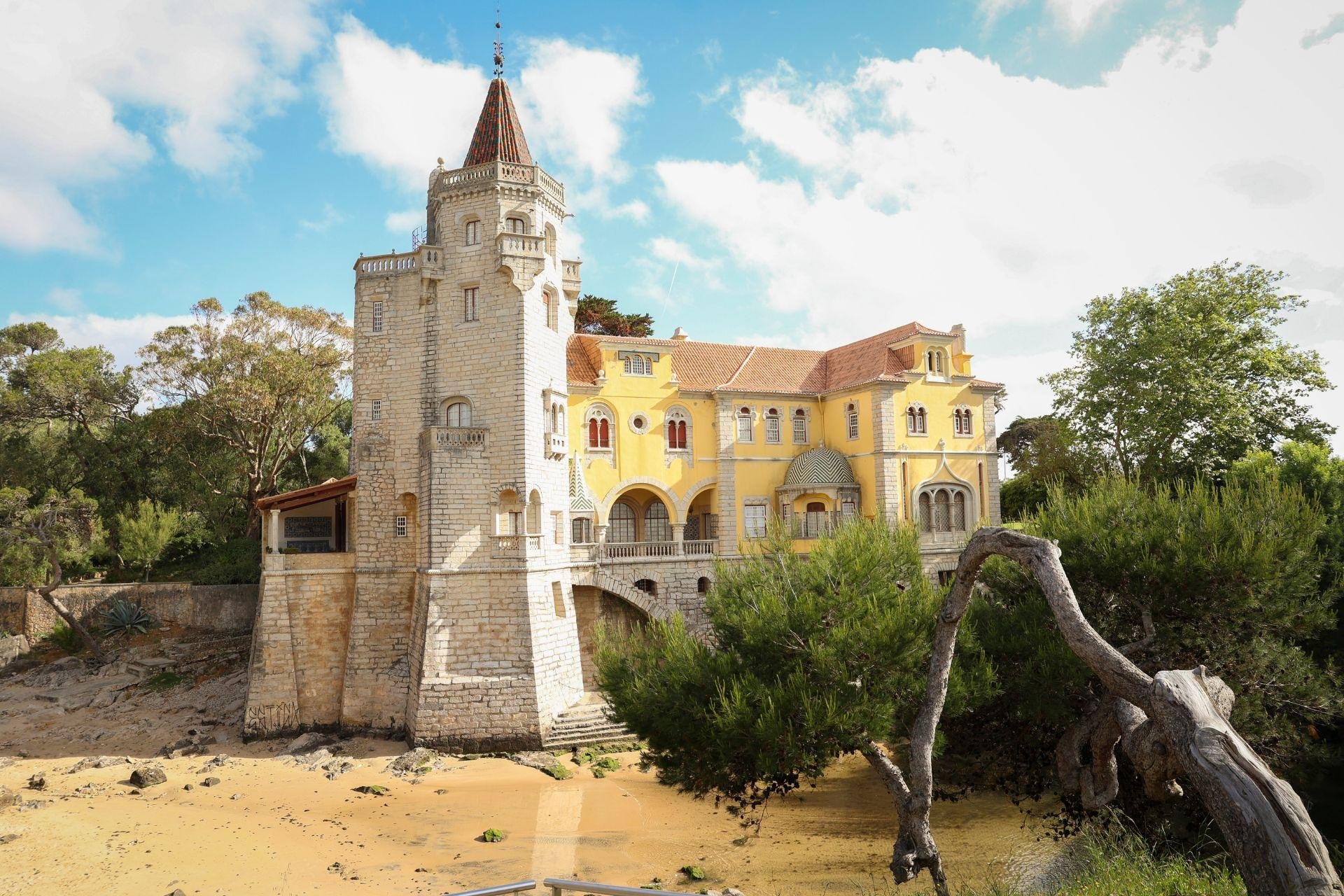 Sintra, Cabo da Roca & Cascais Full-Day Tour from Lisbon