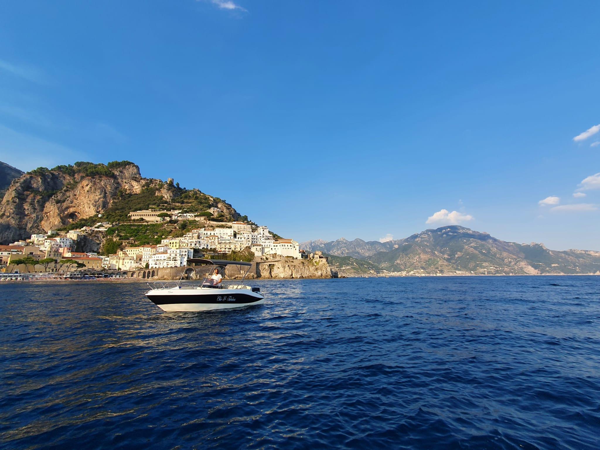 Private Amalfi Coast Boat Tour with Hidden Caves