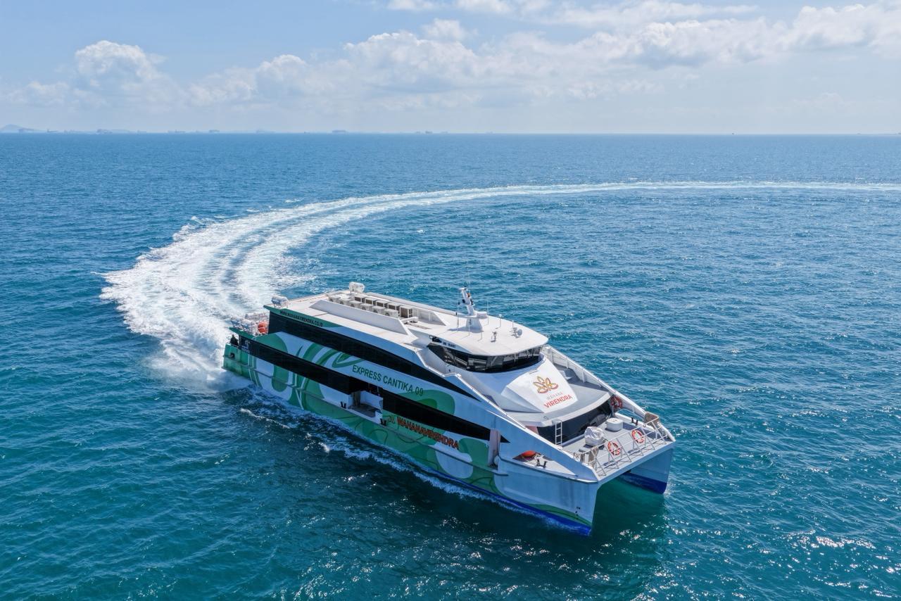 Fast Boat Transfer: Bali to Gili Islands & Lombok