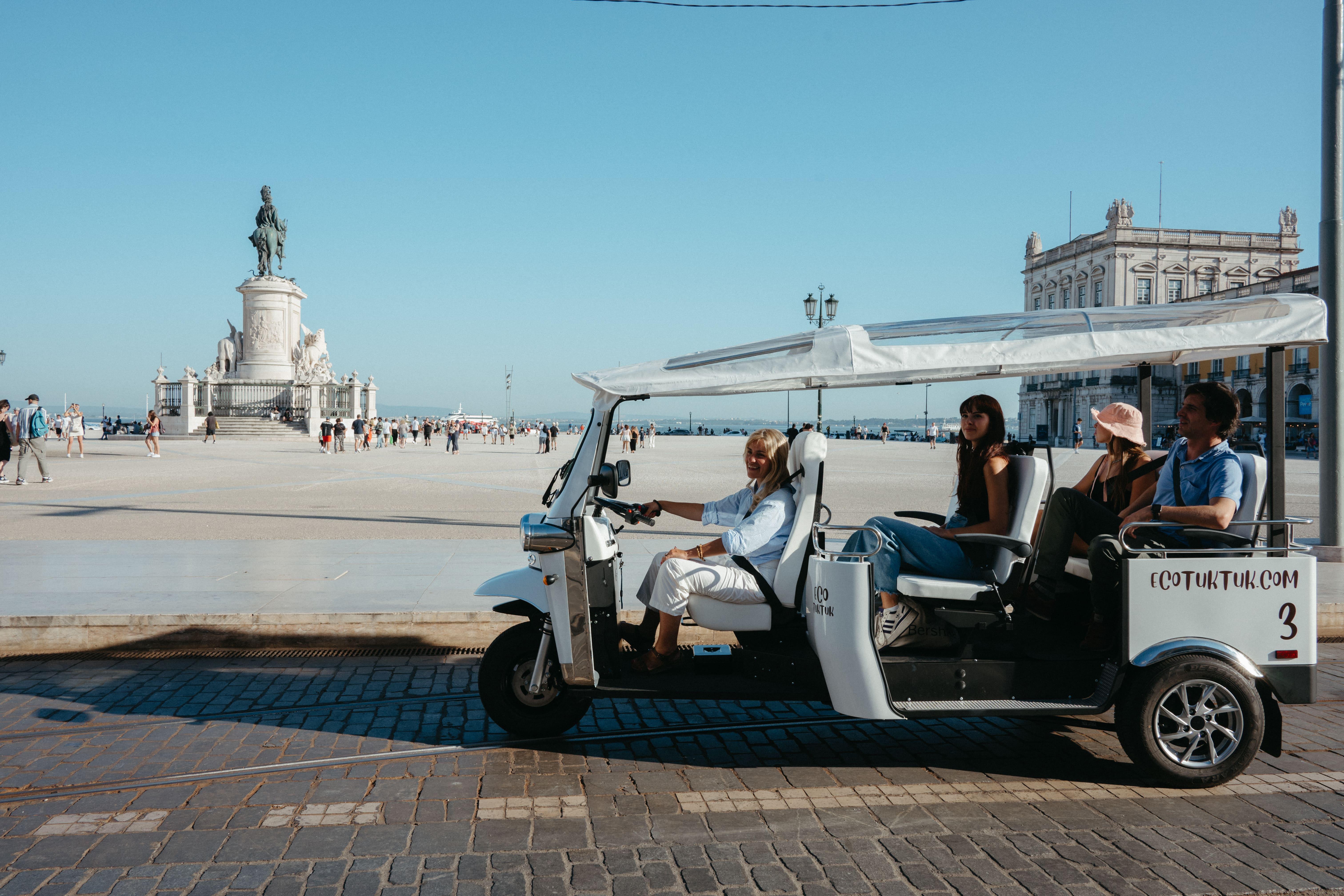 Lisbon Private Eco Tuk Tuk City Tour