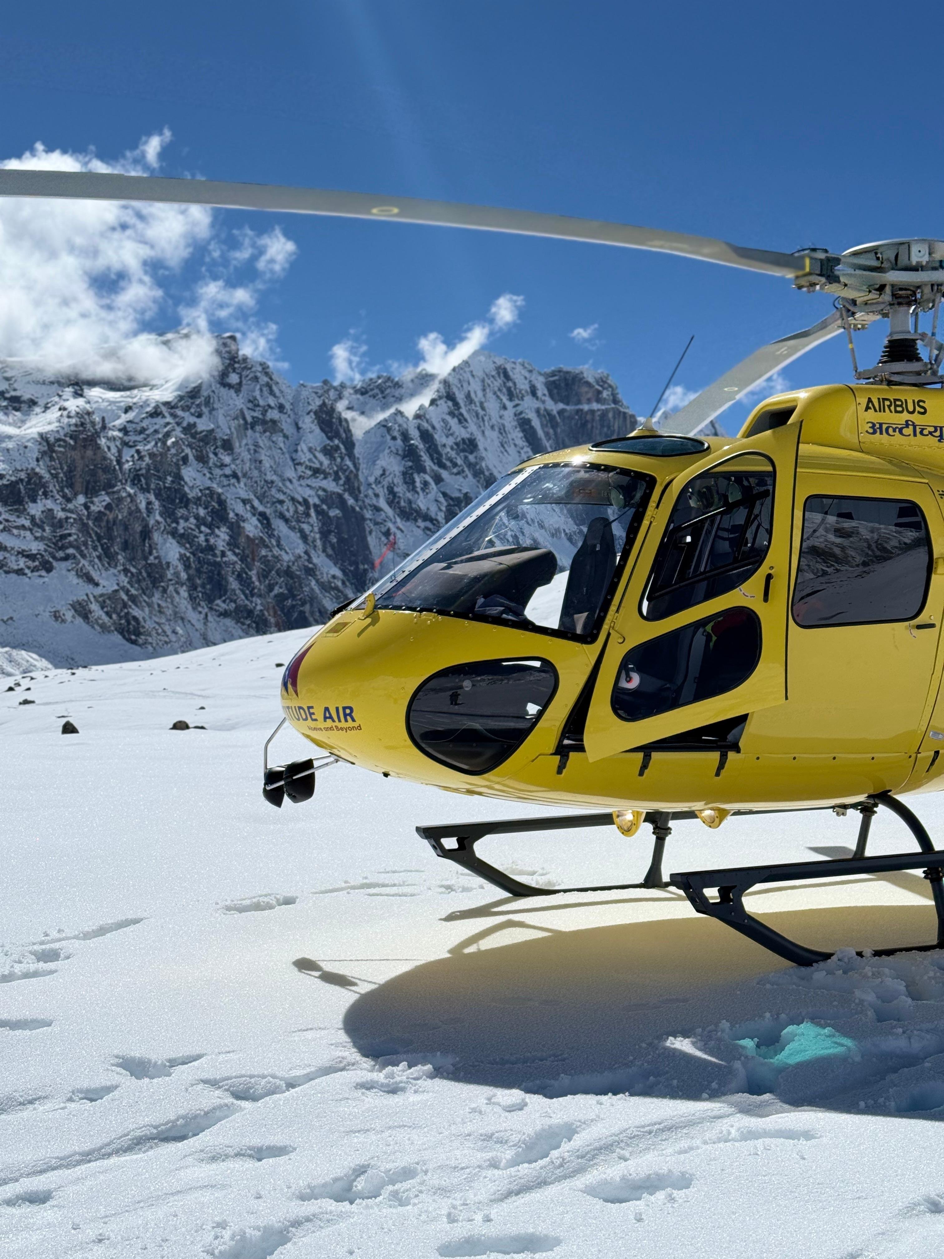 Everest Base Camp & Kalapather Helicopter Expedition