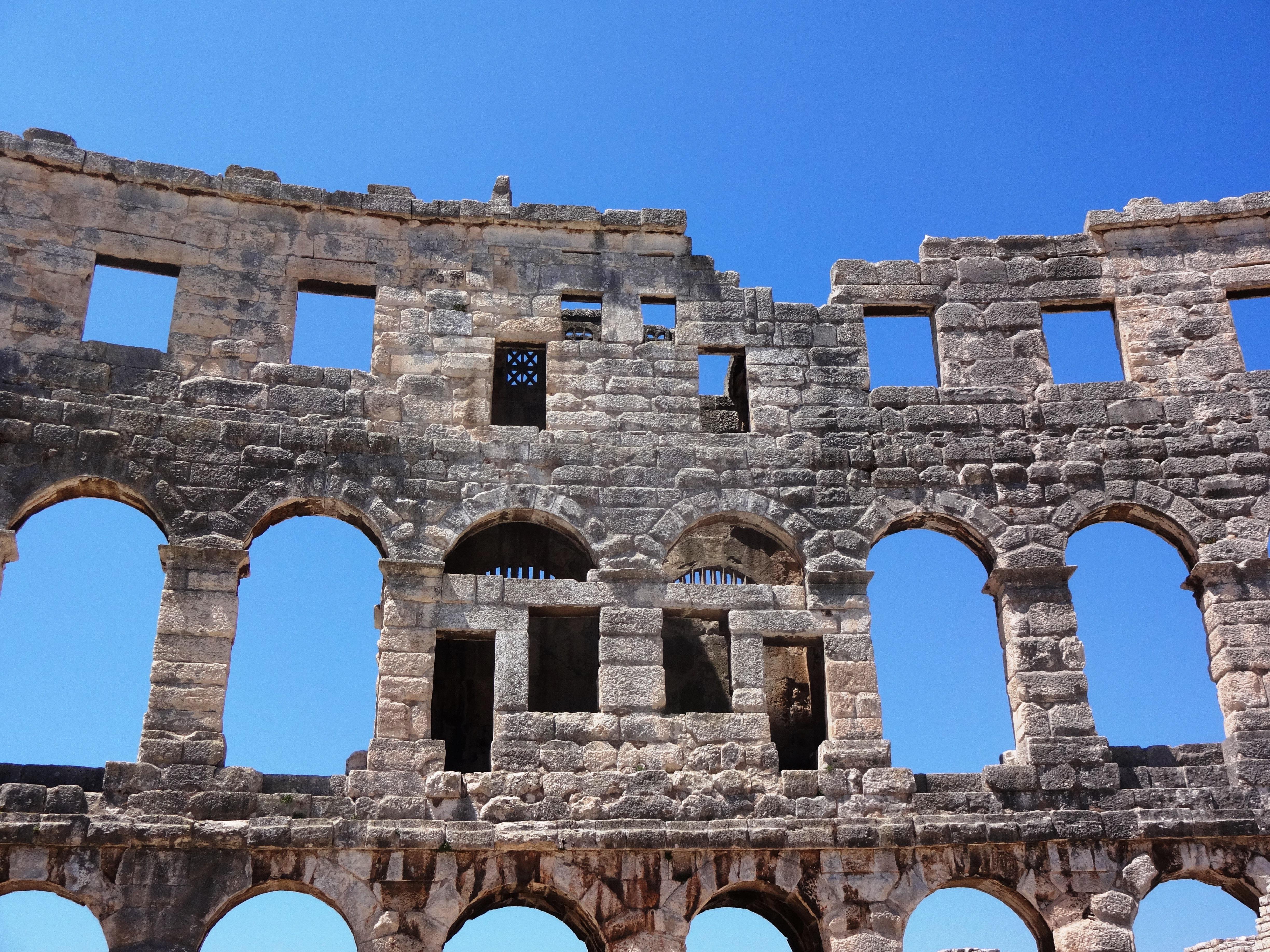 Evening Exploration of Ancient Pula
