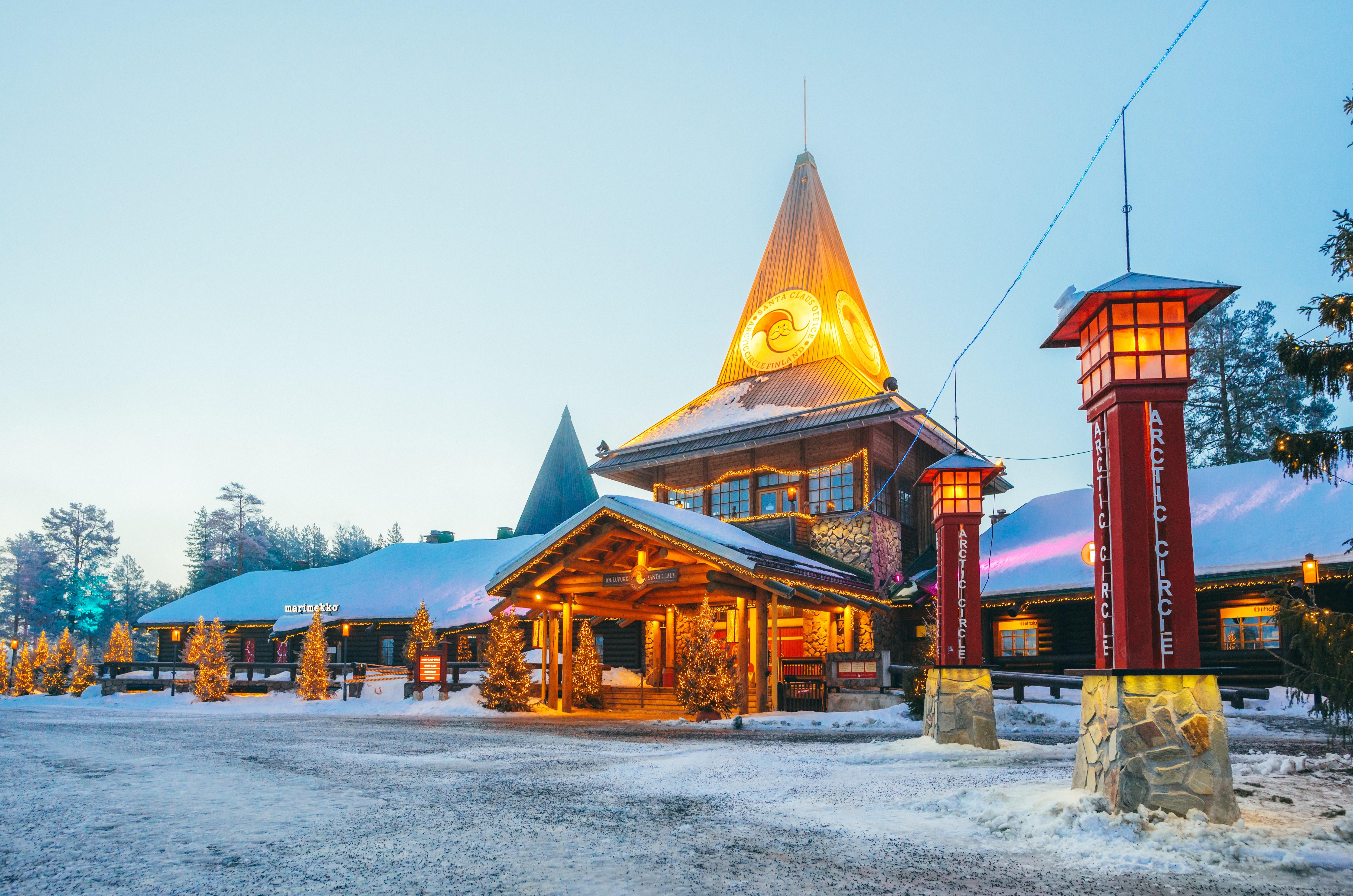 Rovaniemi Full-Day: Santa Claus Village, Arctic Nature & Arktikum Museum