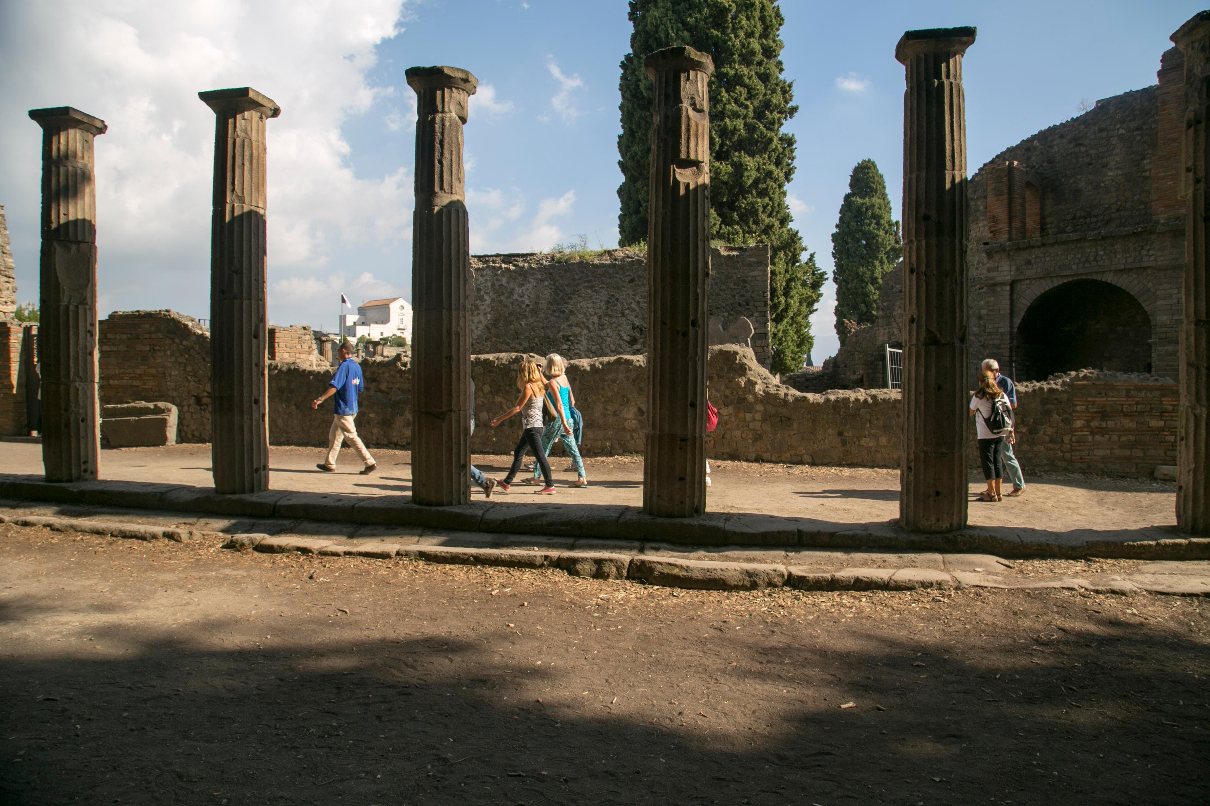 Pompeii & Amalfi Coast Day Trip from Rome