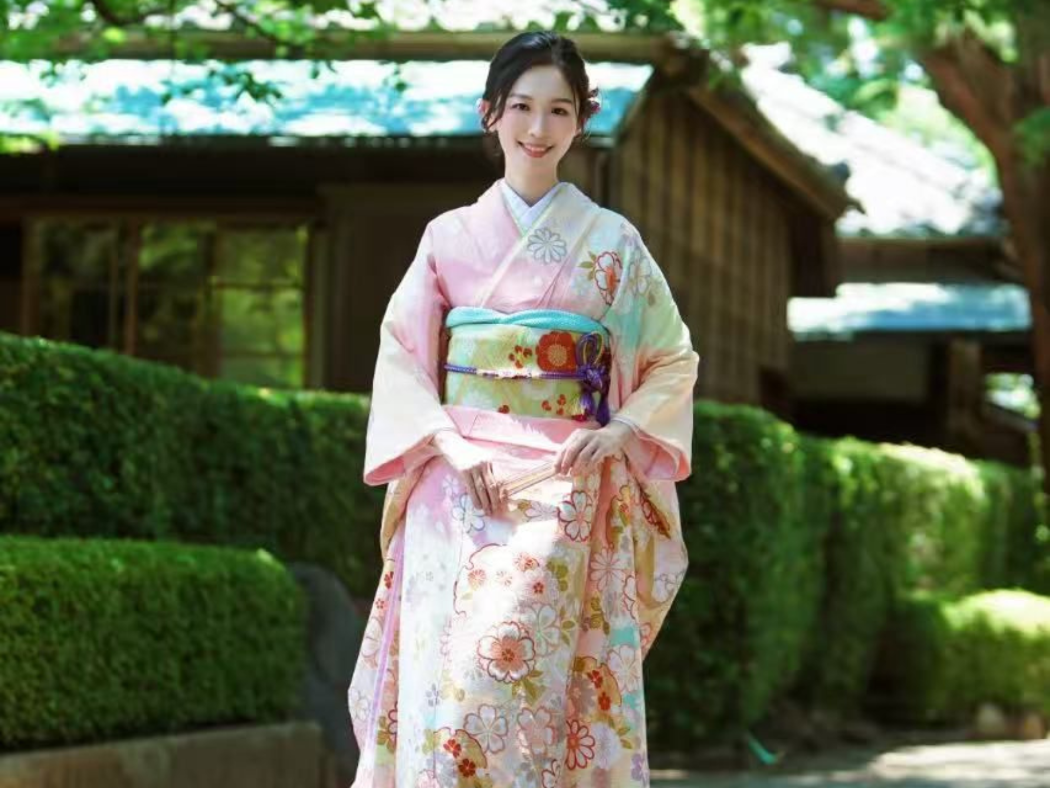 Asakusa Kimono Rental & Professional Styling