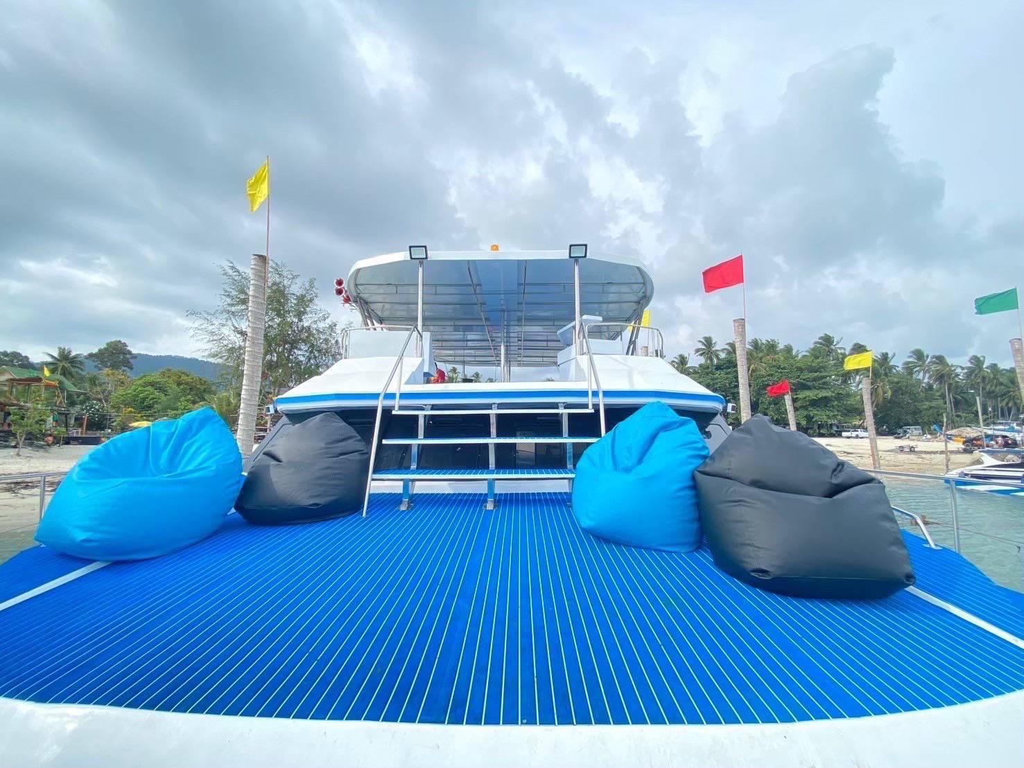 Koh Samui Catamaran Cruise: Pig Island & Koh Tan Snorkeling