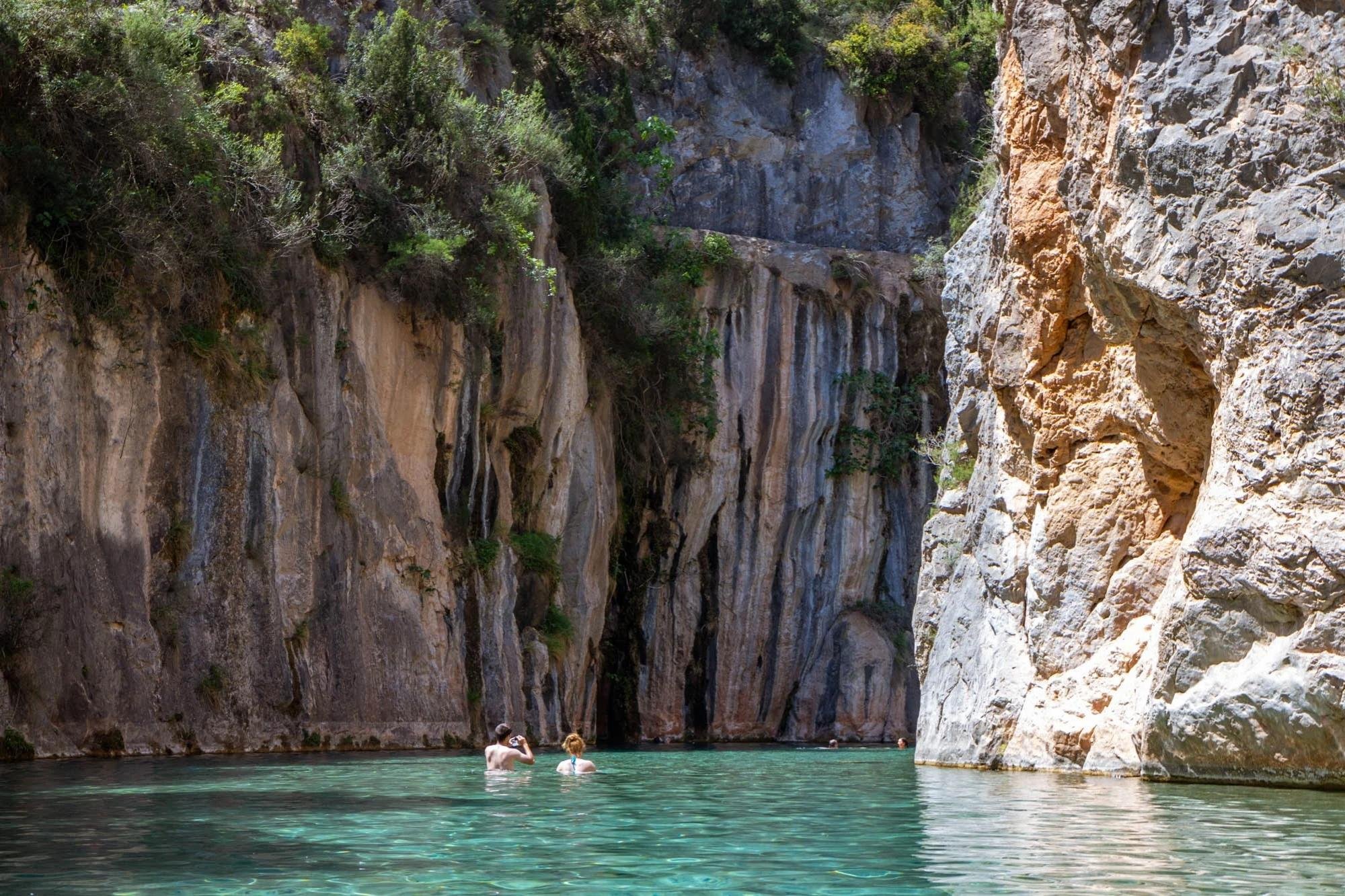 Montanejos Thermal Springs & Waterfall Day Trip